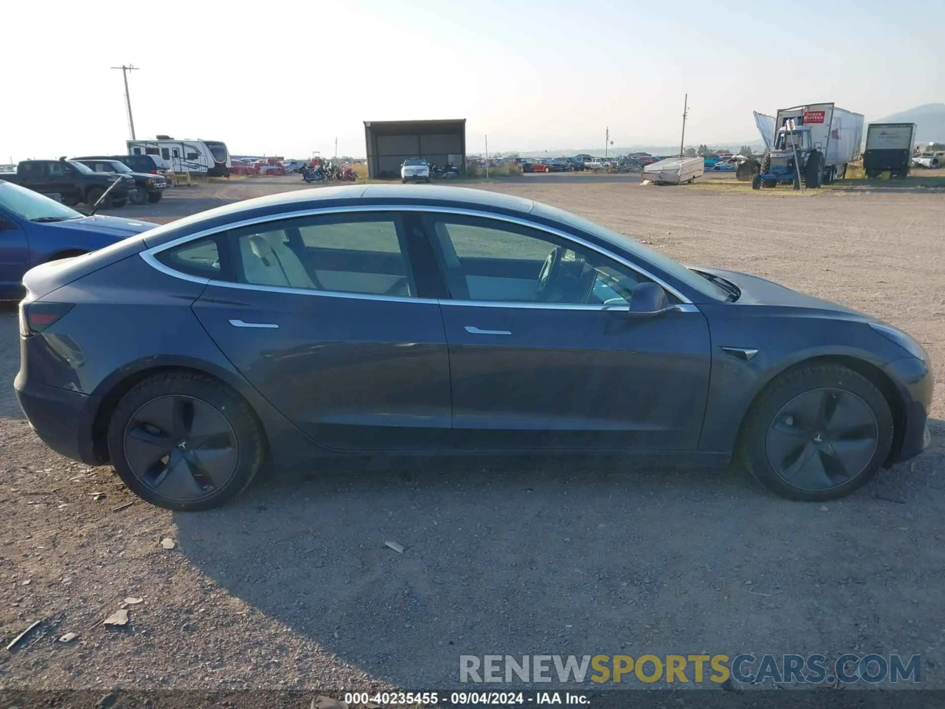 14 fotografías del automóvil dañado 5YJ3E1EB6LF651332 TESLA MODEL 3 2020
