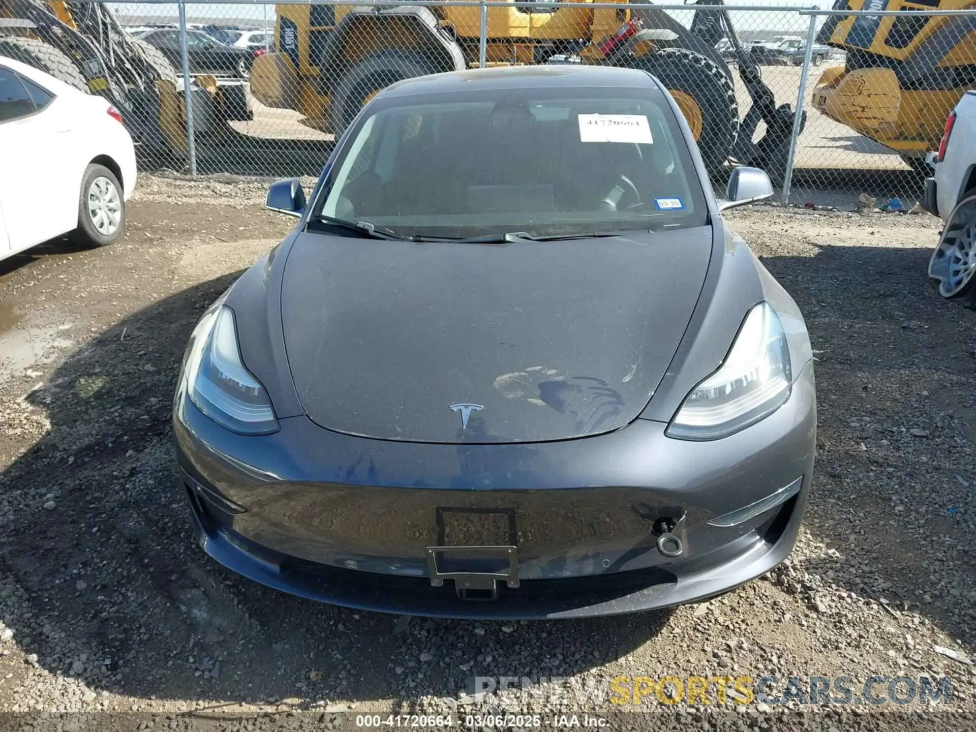 12 fotografías del automóvil dañado 5YJ3E1EB6LF666624 TESLA MODEL 3 2020