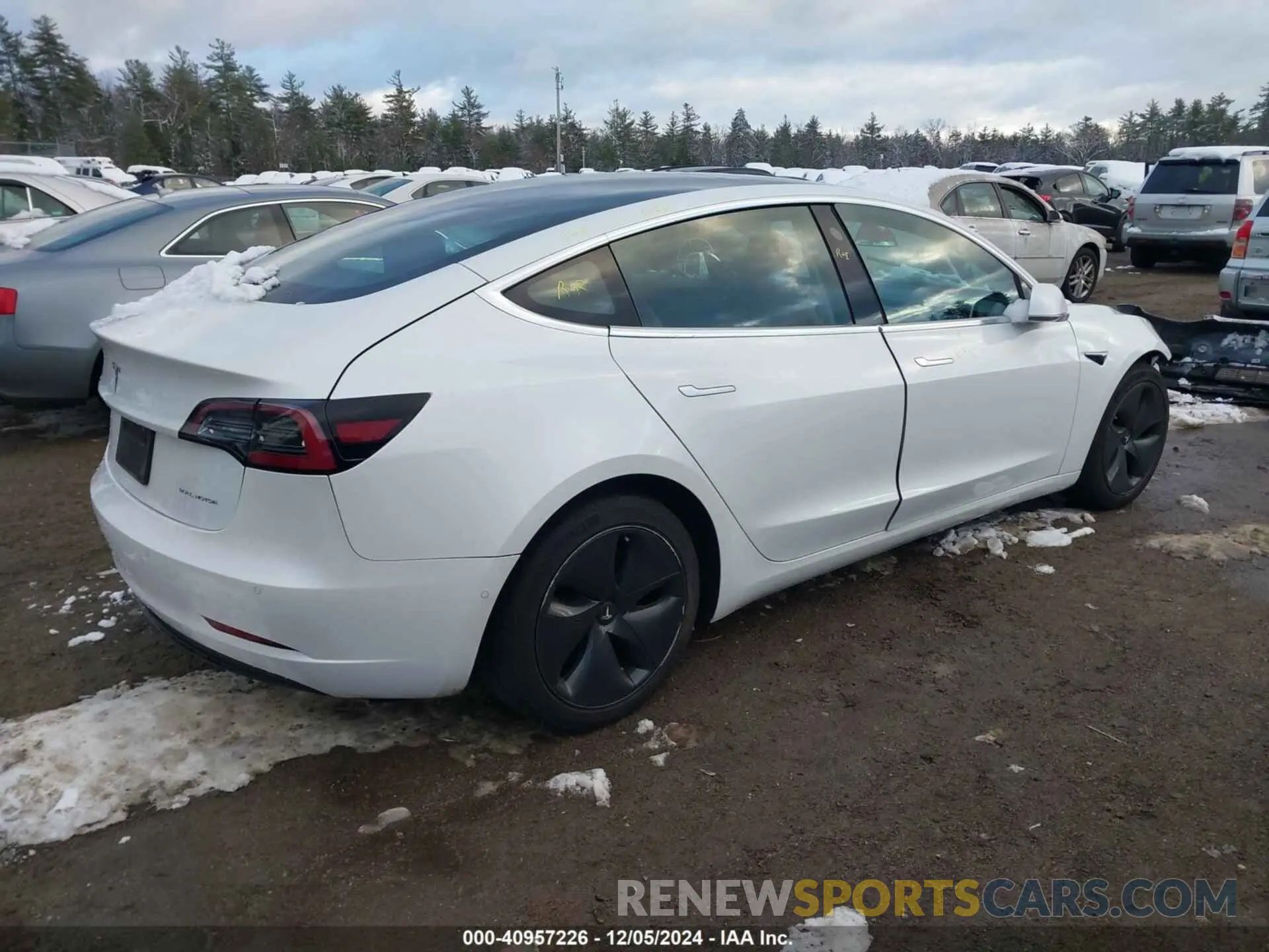 4 fotografías del automóvil dañado 5YJ3E1EB6LF784169 TESLA MODEL 3 2020