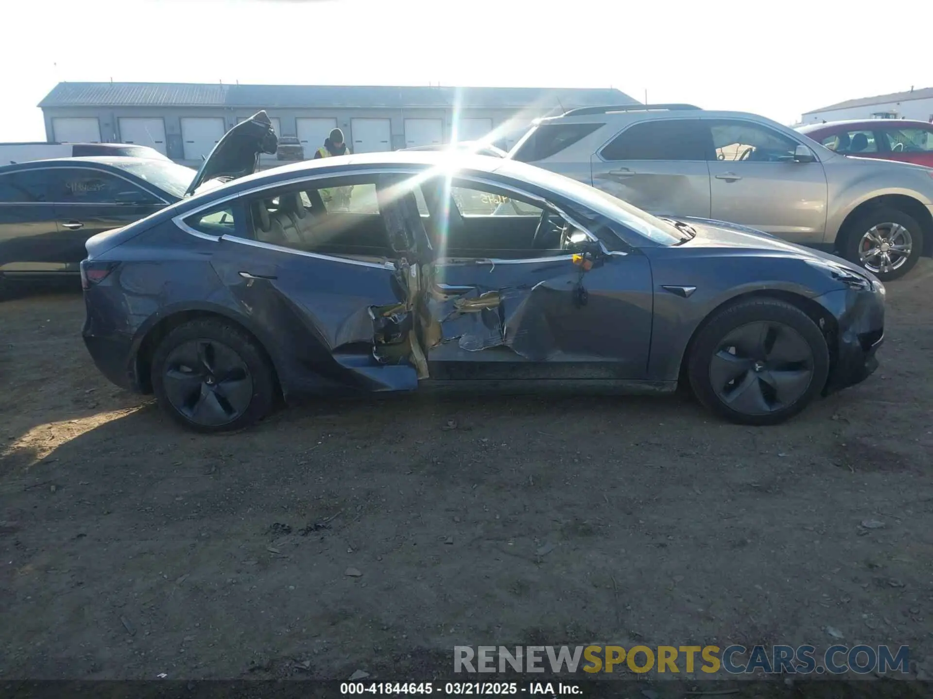 12 fotografías del automóvil dañado 5YJ3E1EB6LF793583 TESLA MODEL 3 2020