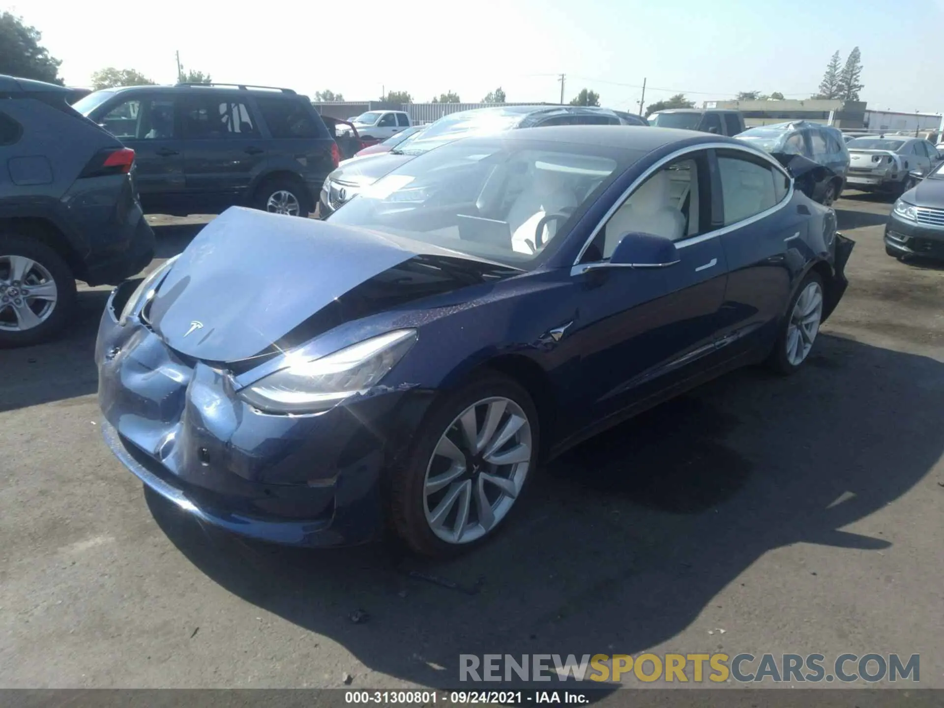 2 fotografías del automóvil dañado 5YJ3E1EB7LF622602 TESLA MODEL 3 2020
