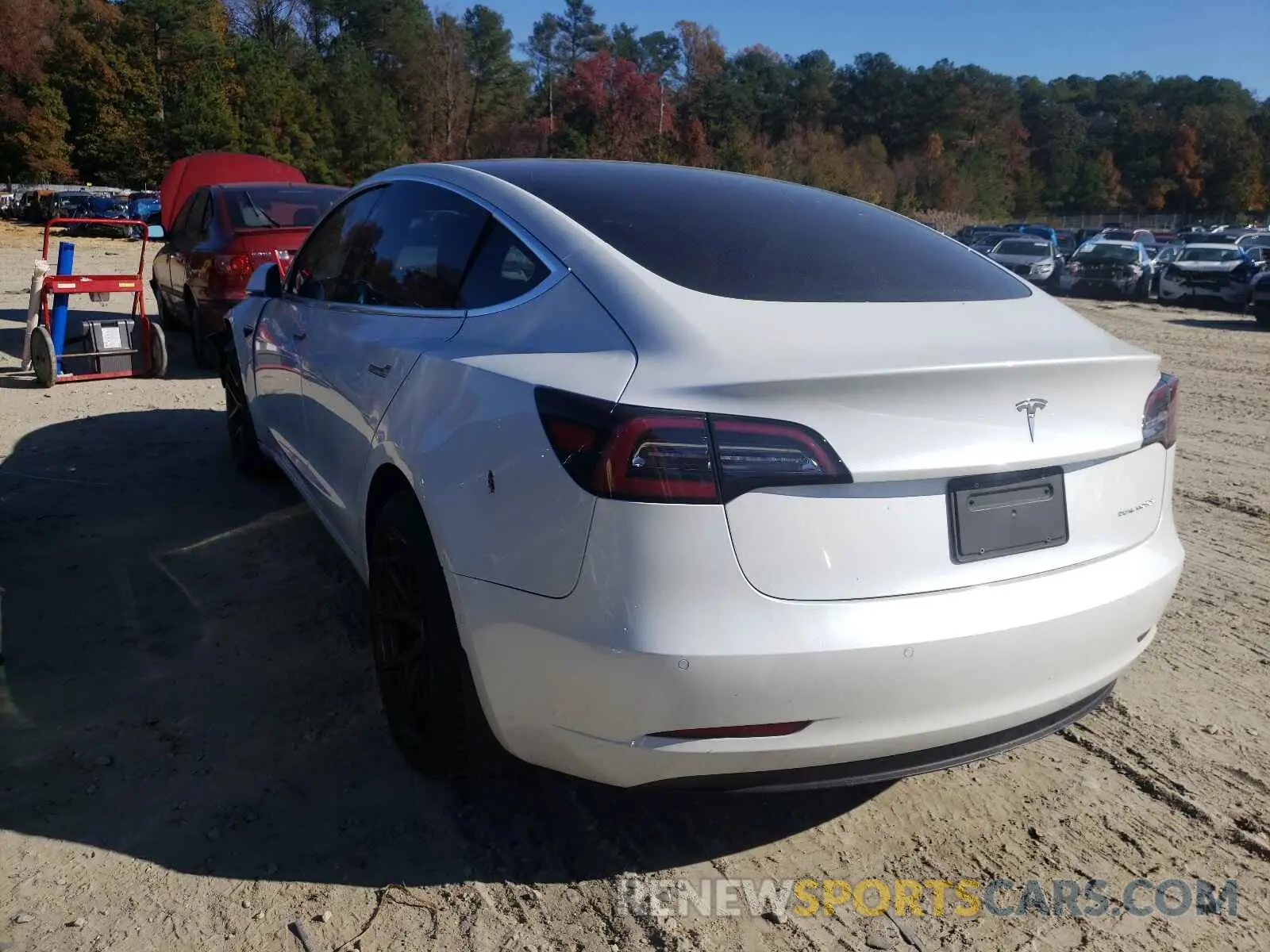 3 fotografías del automóvil dañado 5YJ3E1EB7LF665062 TESLA MODEL 3 2020