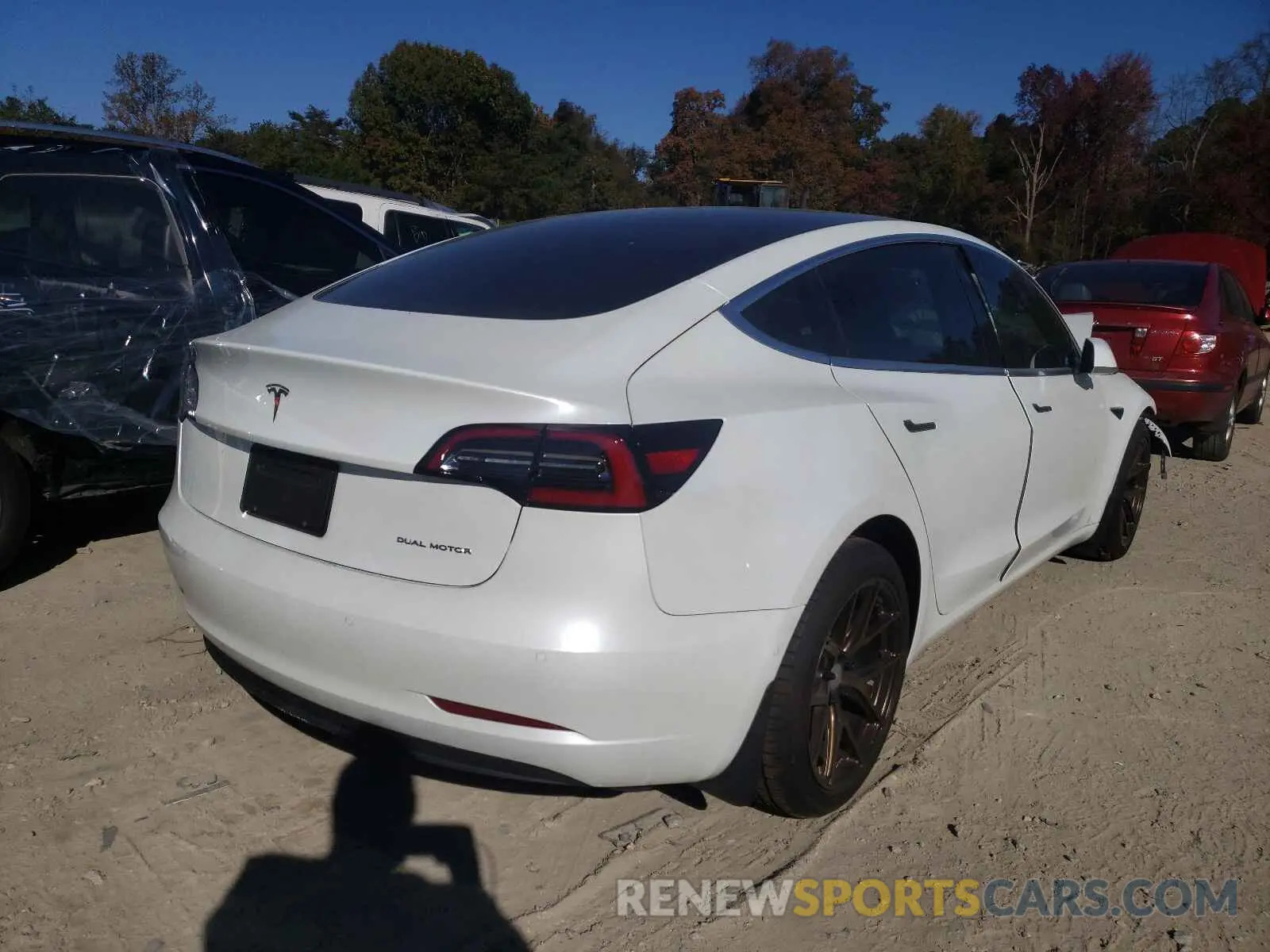 4 fotografías del automóvil dañado 5YJ3E1EB7LF665062 TESLA MODEL 3 2020