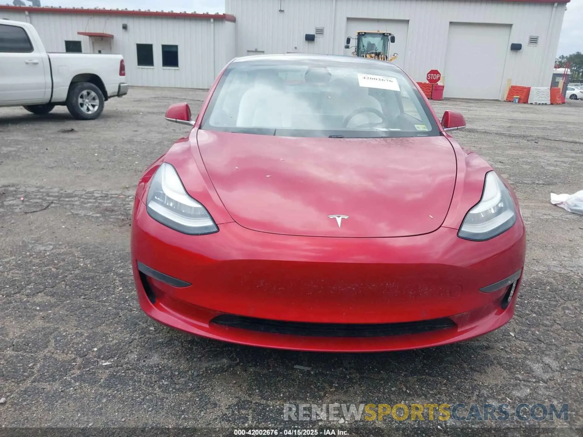 12 fotografías del automóvil dañado 5YJ3E1EB7LF668172 TESLA MODEL 3 2020