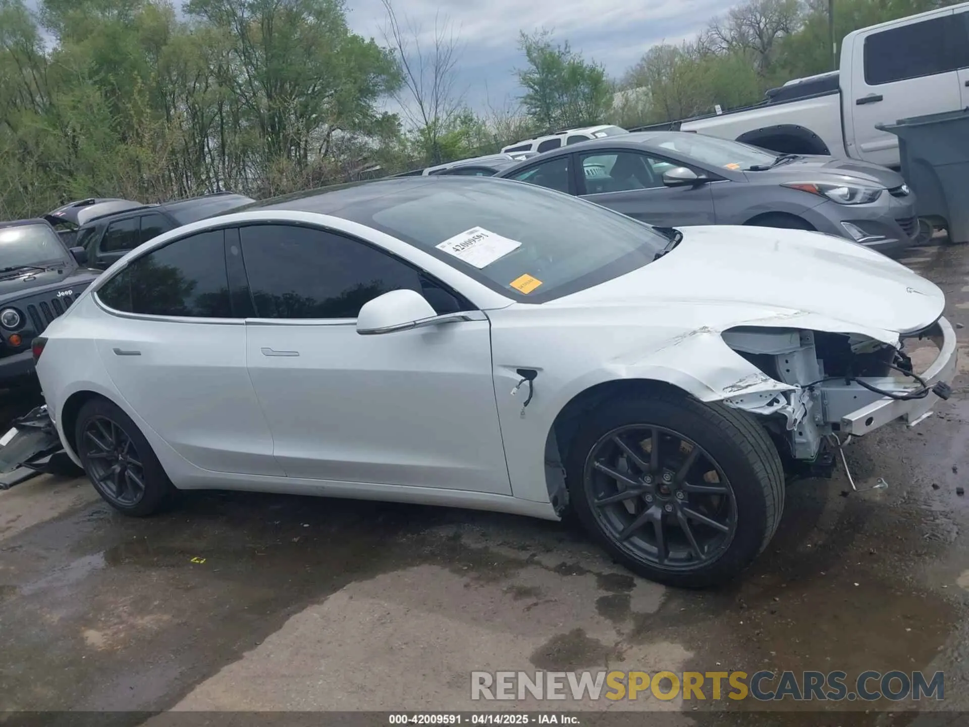 14 fotografías del automóvil dañado 5YJ3E1EB7LF786903 TESLA MODEL 3 2020