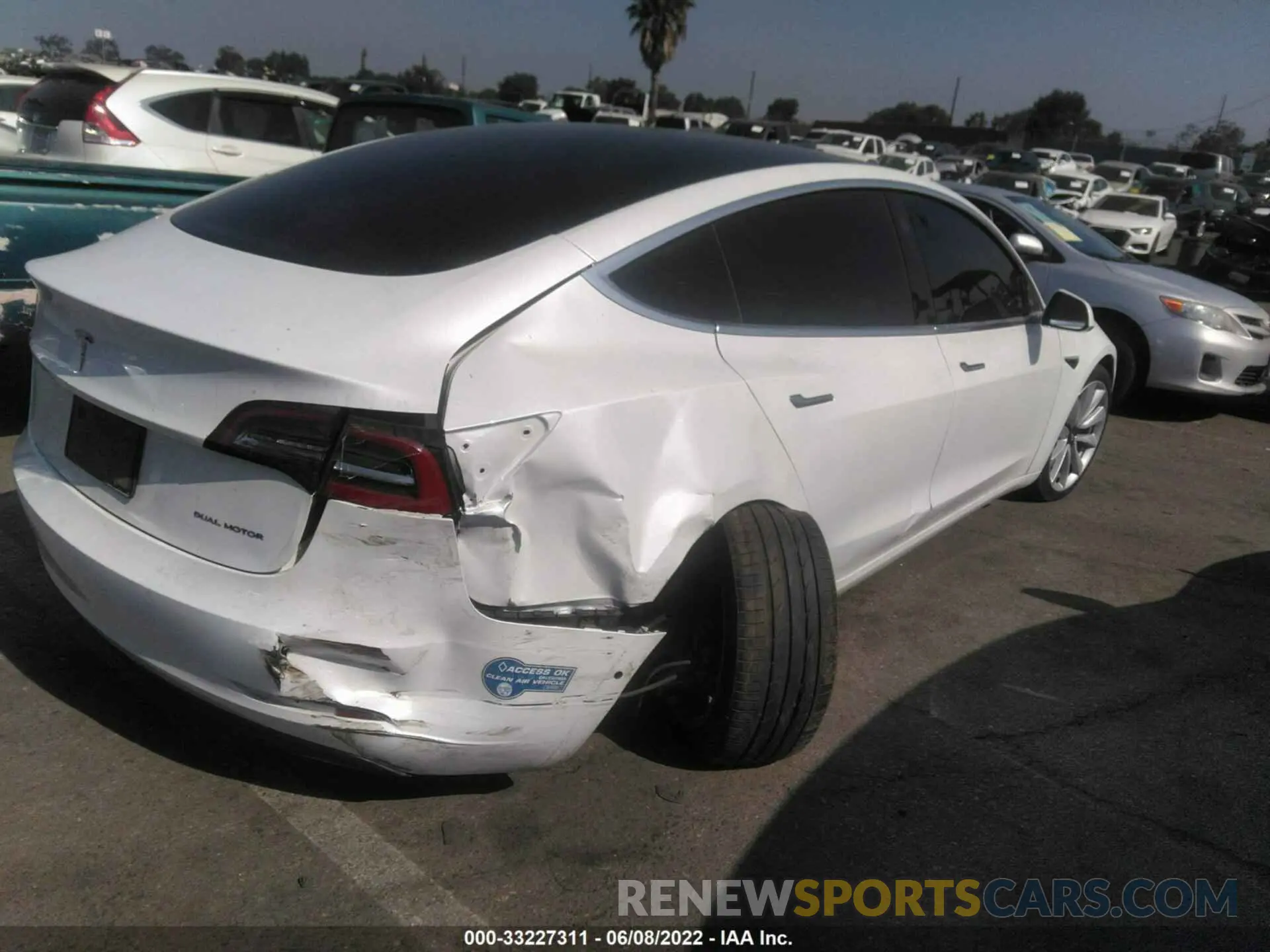 4 fotografías del automóvil dañado 5YJ3E1EB7LF801996 TESLA MODEL 3 2020
