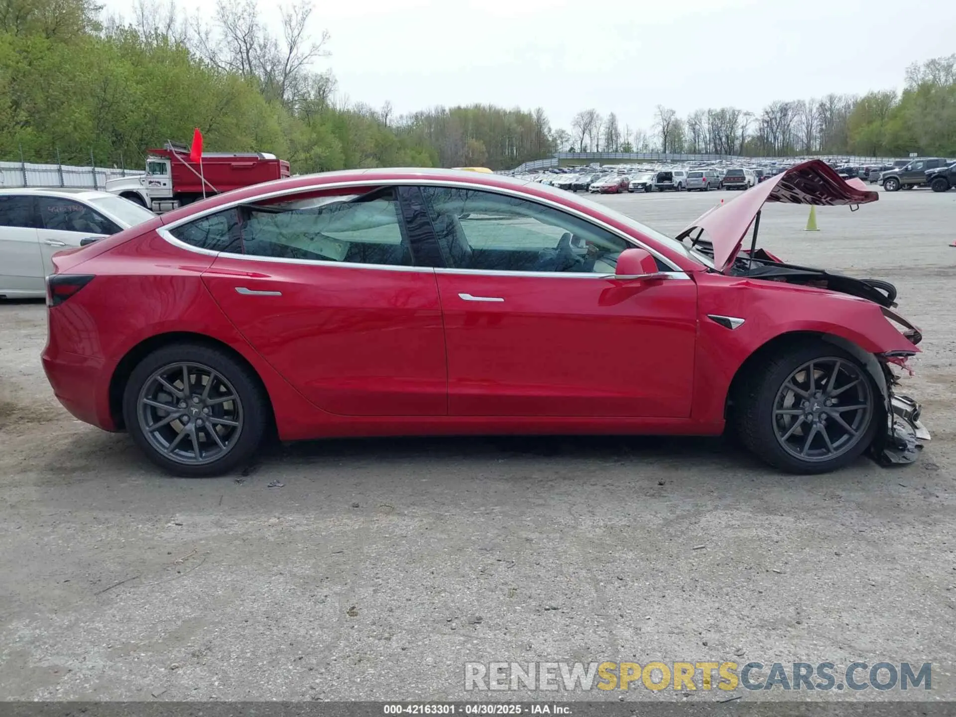 14 fotografías del automóvil dañado 5YJ3E1EB8LF600267 TESLA MODEL 3 2020