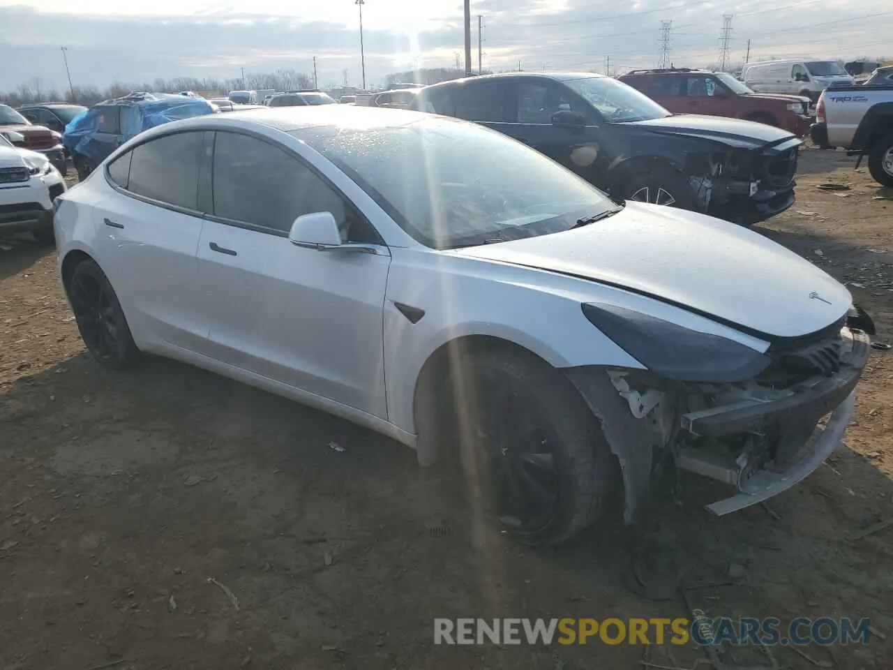 4 fotografías del automóvil dañado 5YJ3E1EB8LF640168 TESLA MODEL 3 2020