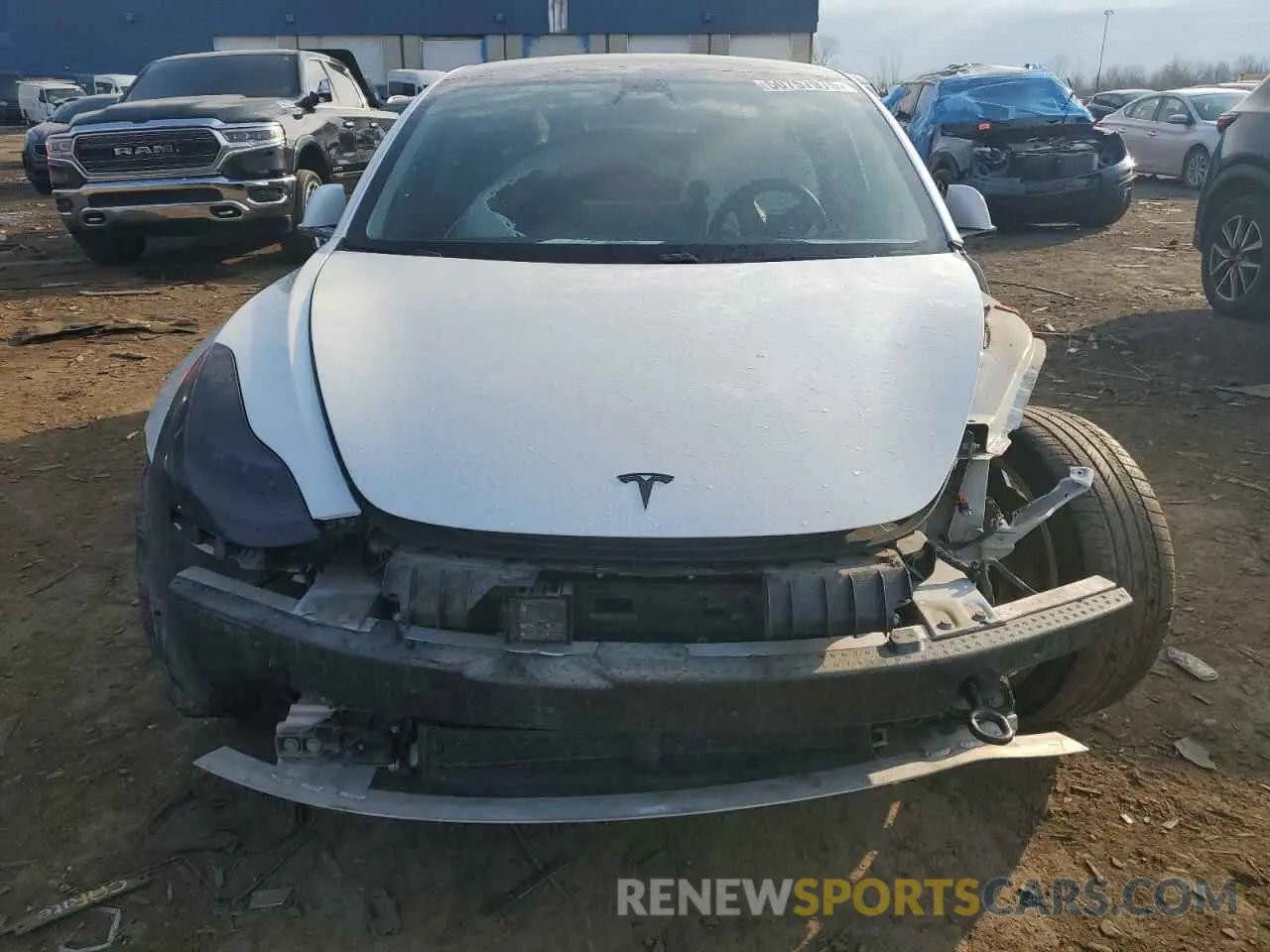 5 fotografías del automóvil dañado 5YJ3E1EB8LF640168 TESLA MODEL 3 2020