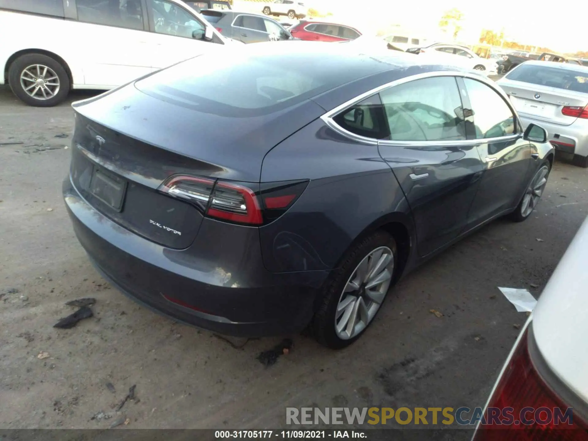 4 fotografías del automóvil dañado 5YJ3E1EB8LF646407 TESLA MODEL 3 2020