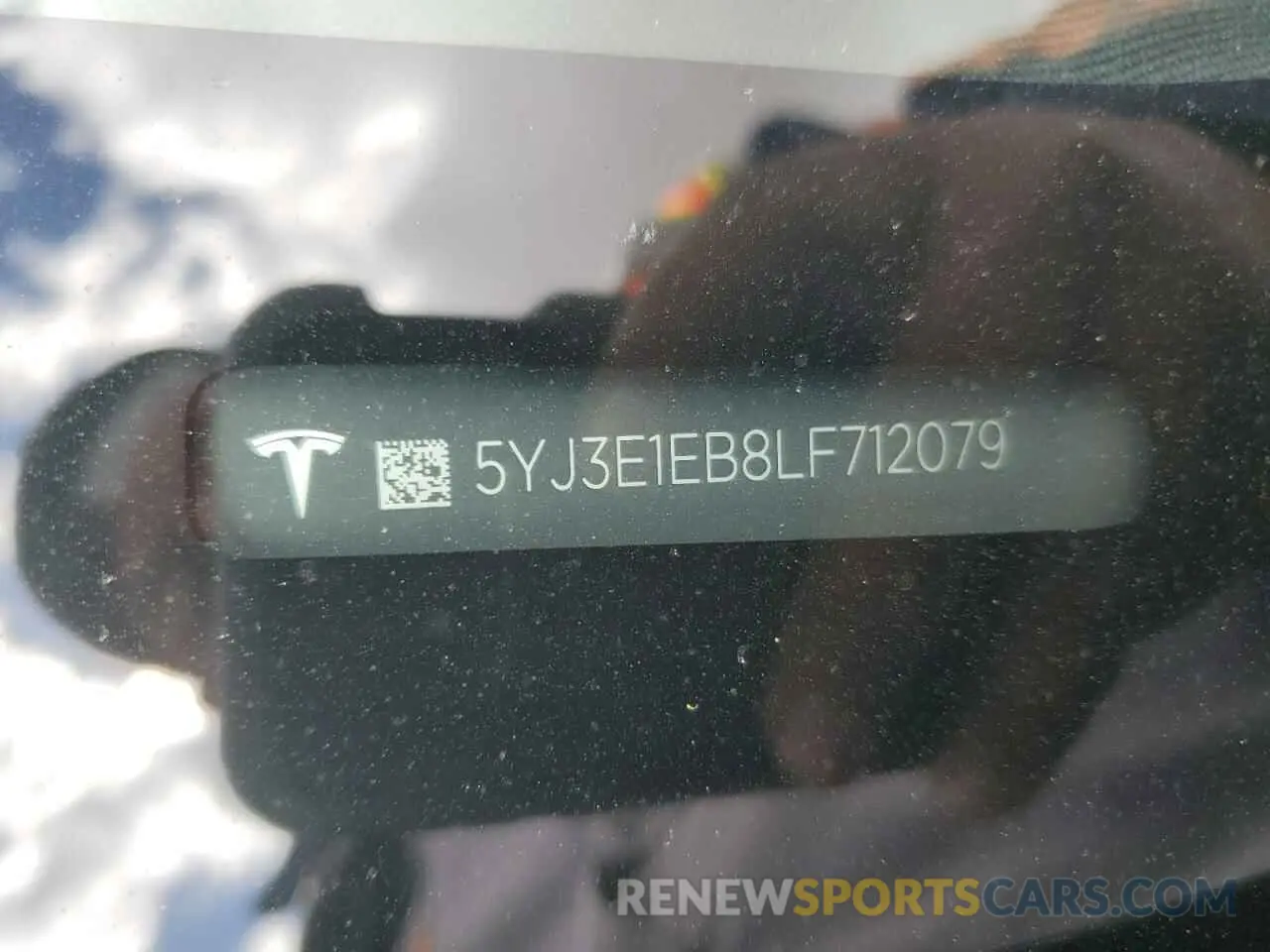 12 fotografías del automóvil dañado 5YJ3E1EB8LF712079 TESLA MODEL 3 2020
