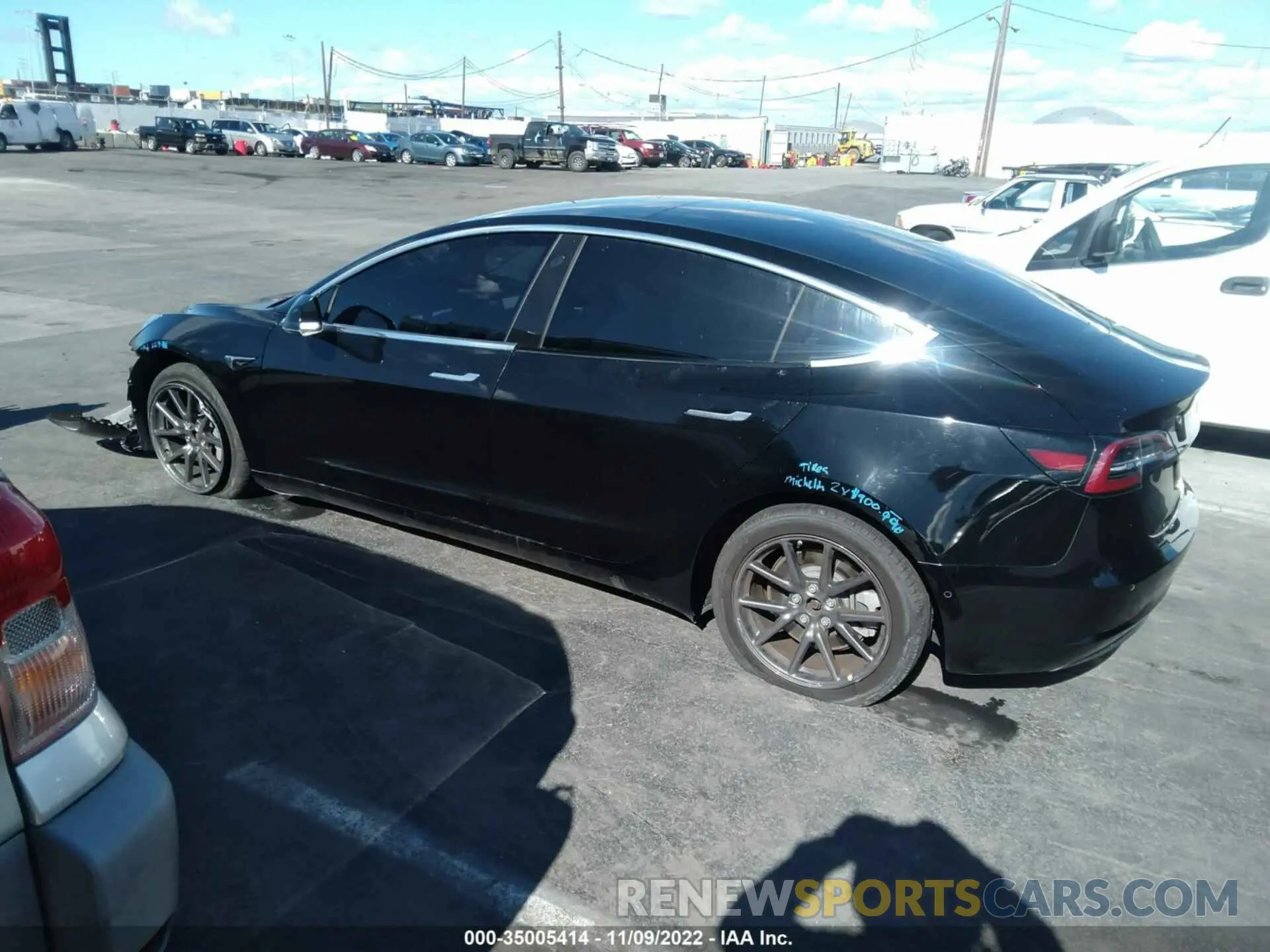 3 fotografías del automóvil dañado 5YJ3E1EB8LF742621 TESLA MODEL 3 2020