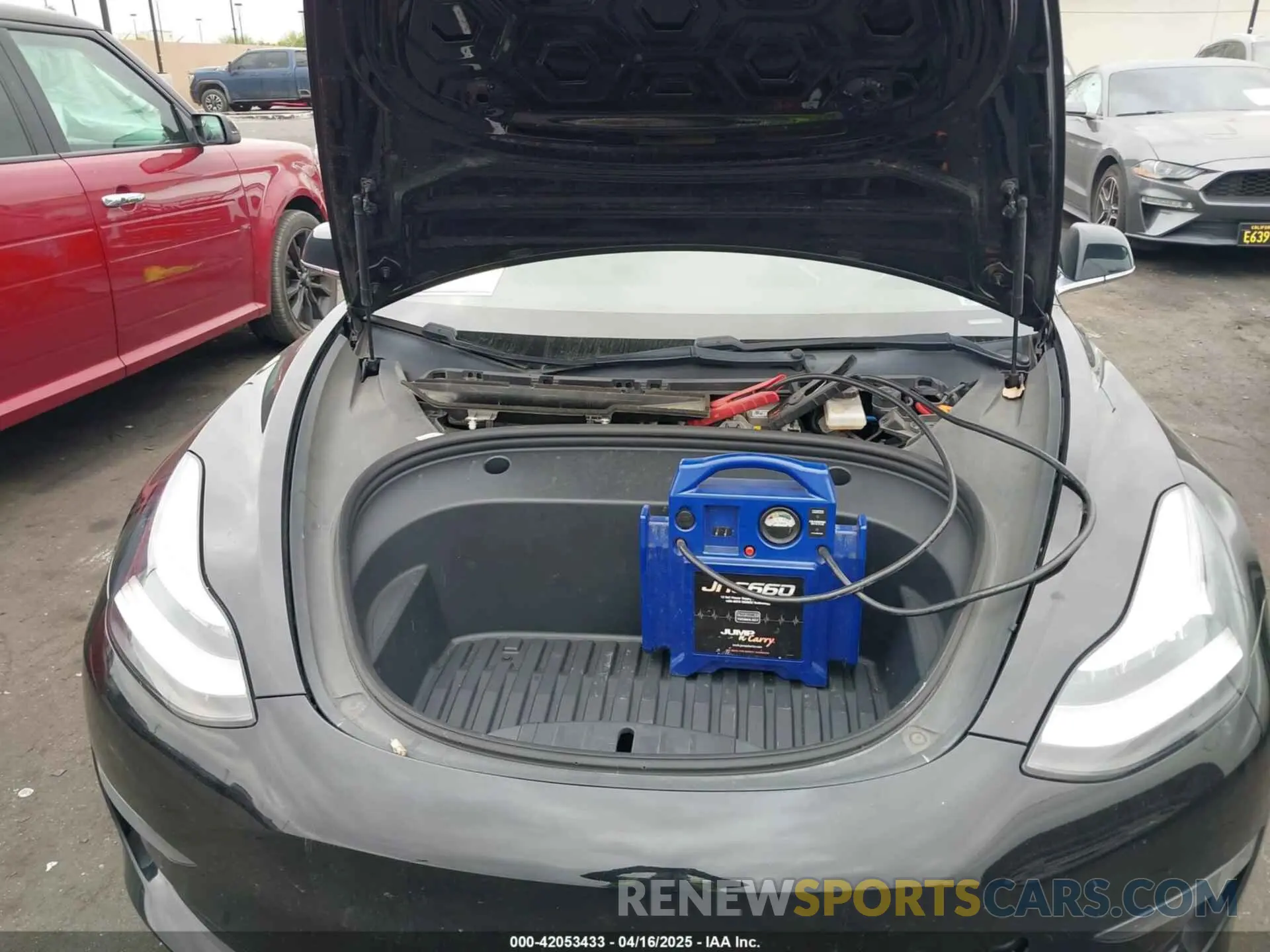 10 fotografías del automóvil dañado 5YJ3E1EB8LF790197 TESLA MODEL 3 2020