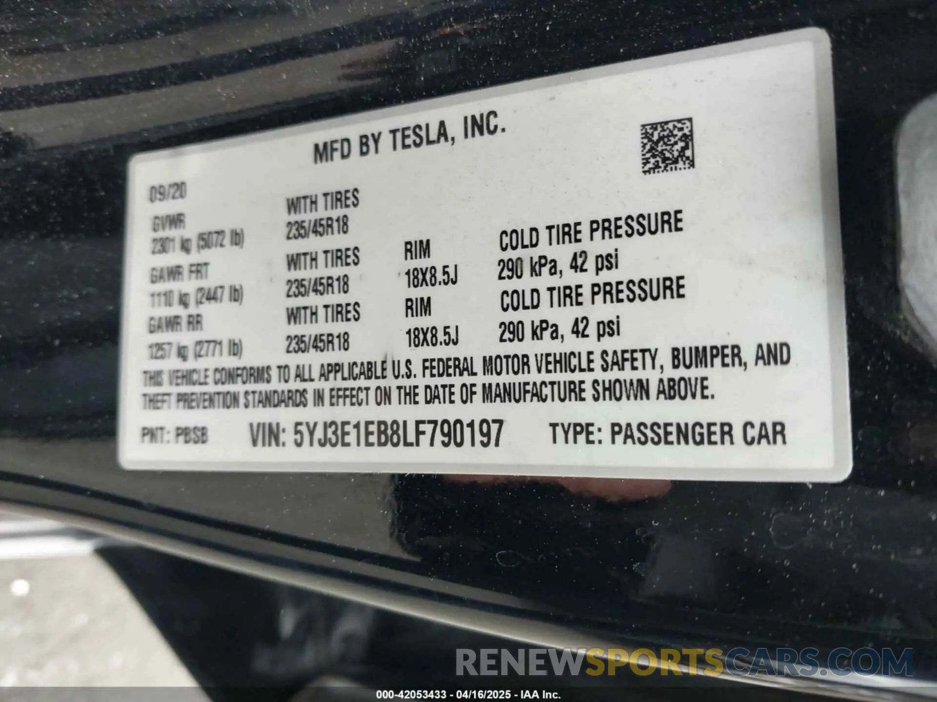 9 fotografías del automóvil dañado 5YJ3E1EB8LF790197 TESLA MODEL 3 2020