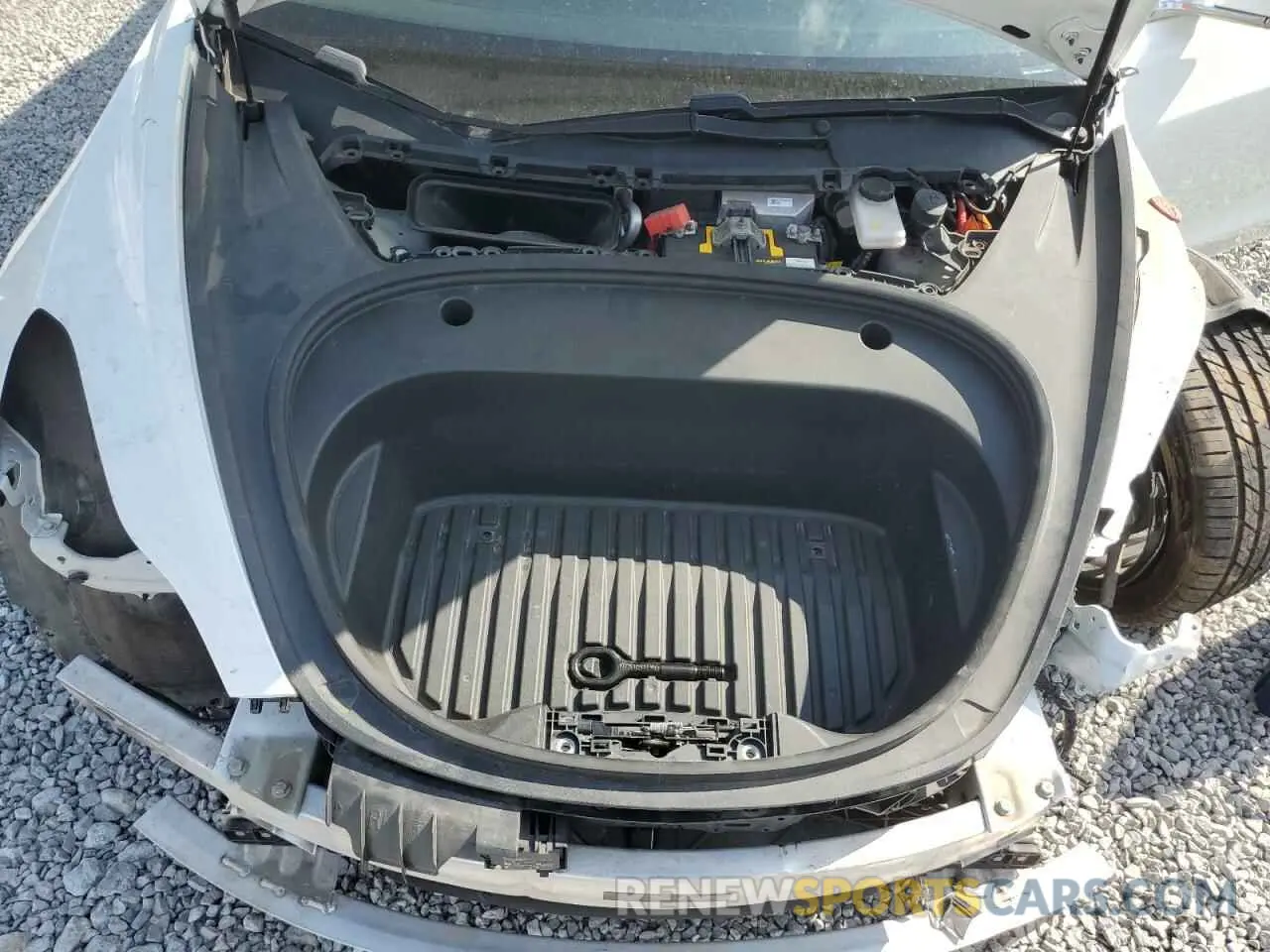 11 fotografías del automóvil dañado 5YJ3E1EB8LF795075 TESLA MODEL 3 2020