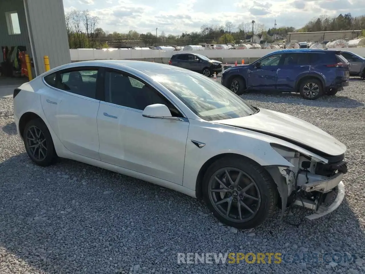 4 fotografías del automóvil dañado 5YJ3E1EB8LF795075 TESLA MODEL 3 2020