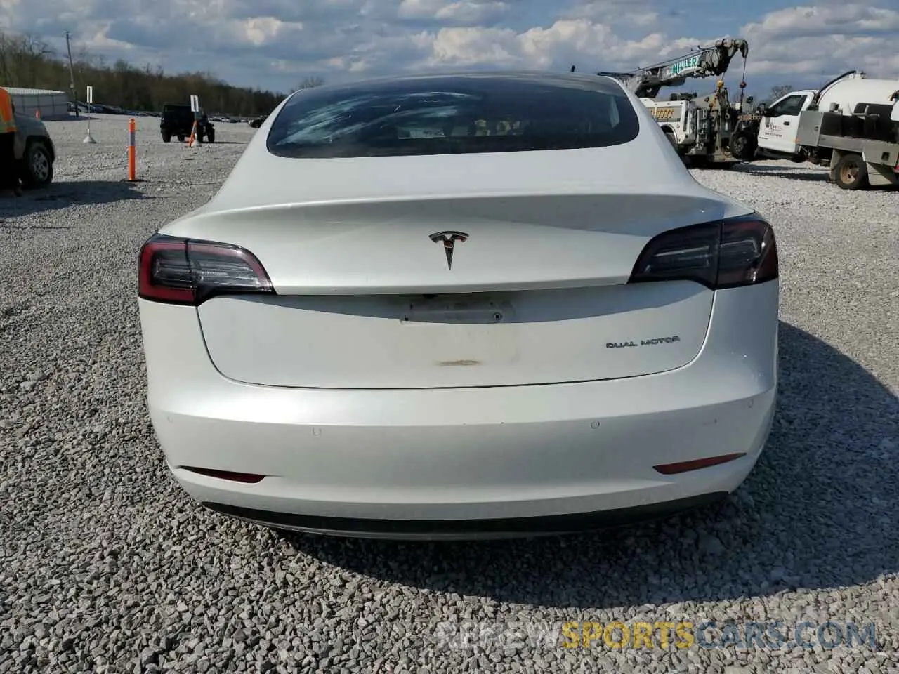 6 fotografías del automóvil dañado 5YJ3E1EB8LF795075 TESLA MODEL 3 2020