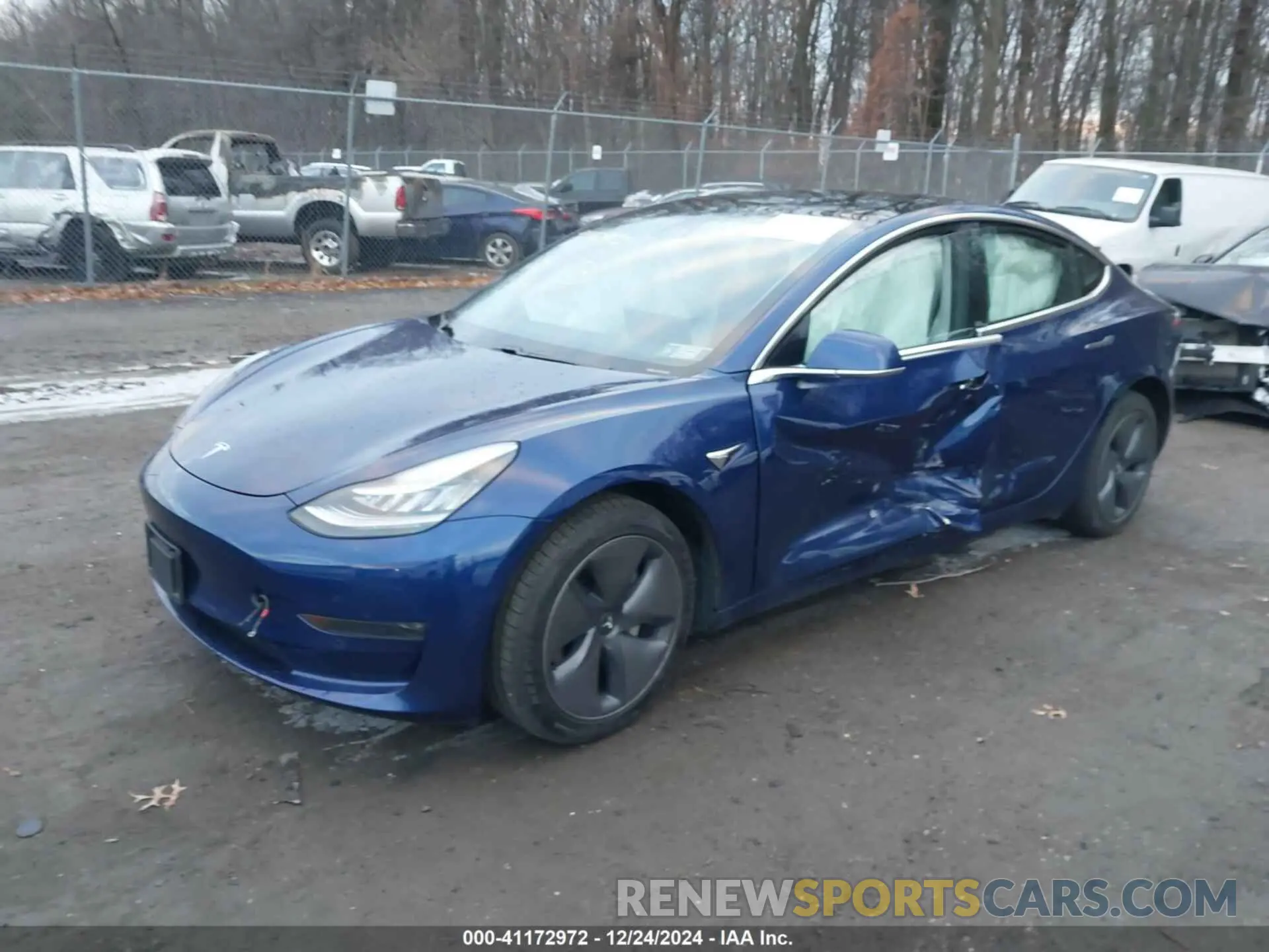 2 fotografías del automóvil dañado 5YJ3E1EB9LF535056 TESLA MODEL 3 2020
