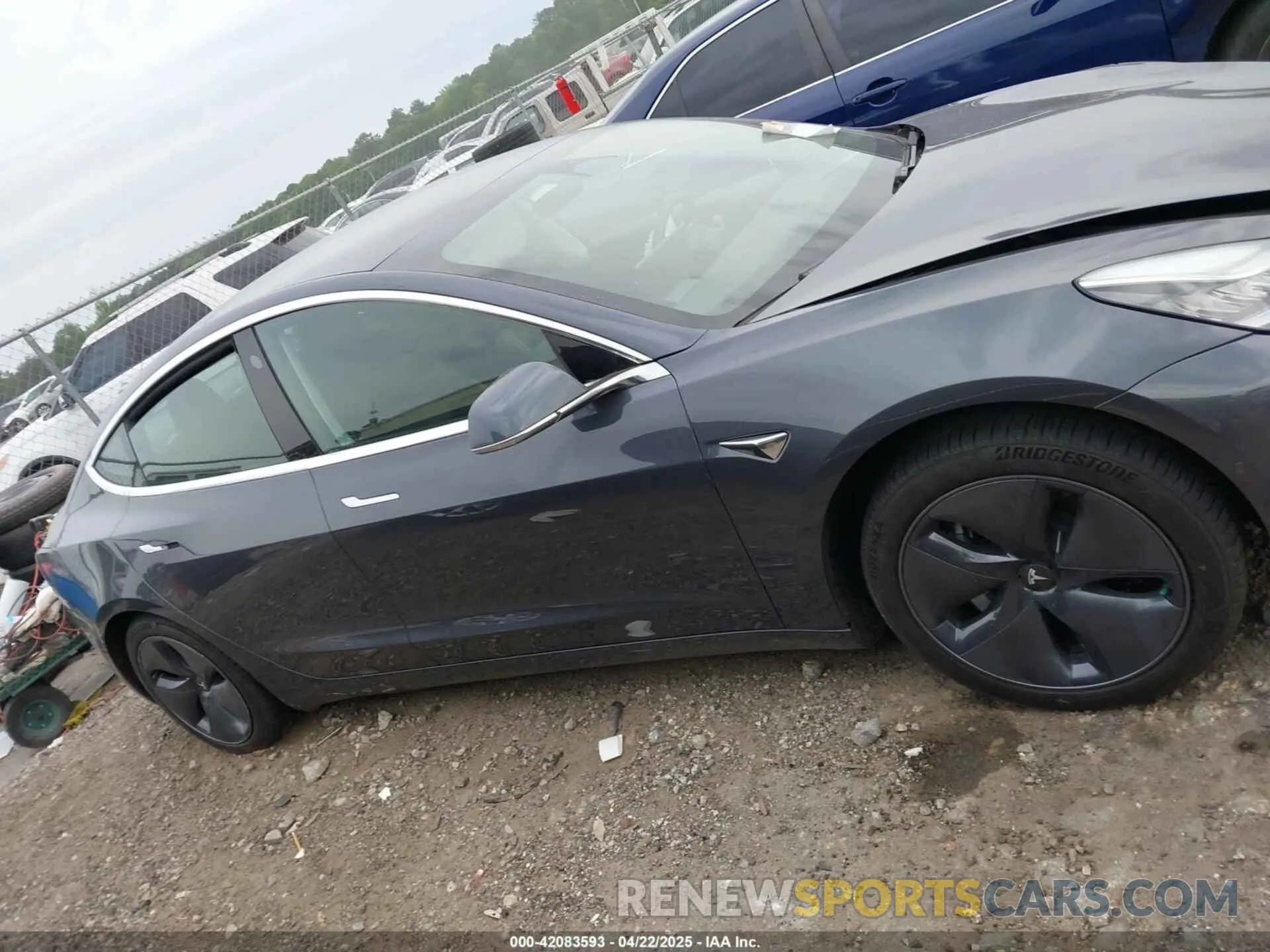 12 fotografías del automóvil dañado 5YJ3E1EB9LF589201 TESLA MODEL 3 2020
