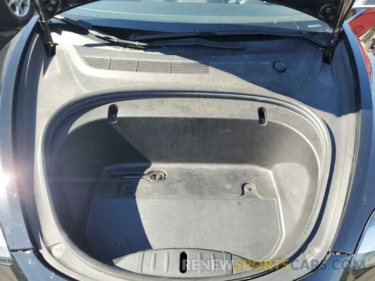 11 fotografías del automóvil dañado 5YJ3E1EB9LF599873 TESLA MODEL 3 2020