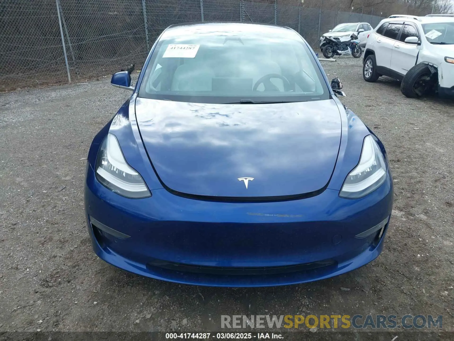 13 fotografías del automóvil dañado 5YJ3E1EB9LF601198 TESLA MODEL 3 2020
