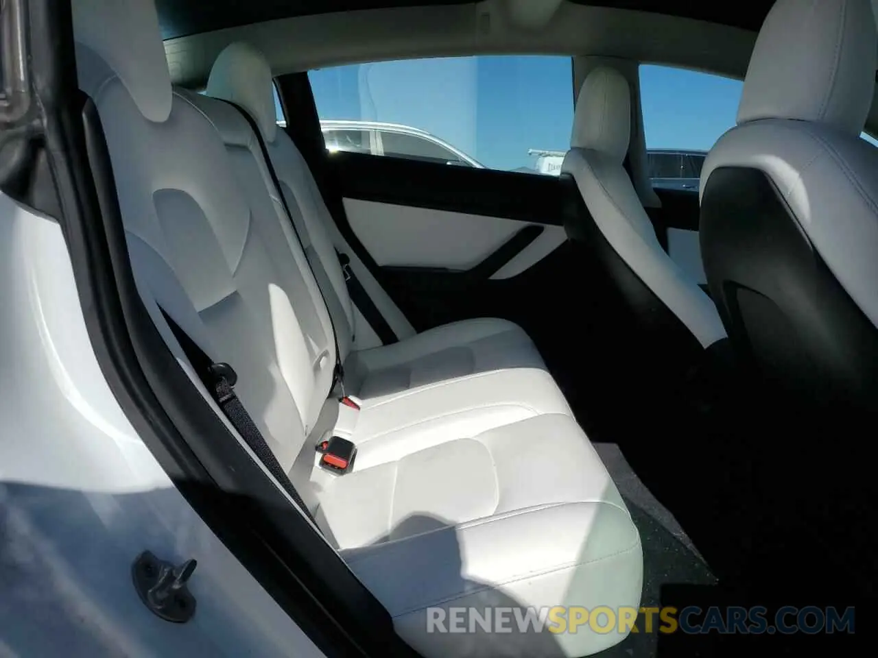 10 fotografías del automóvil dañado 5YJ3E1EB9LF607020 TESLA MODEL 3 2020