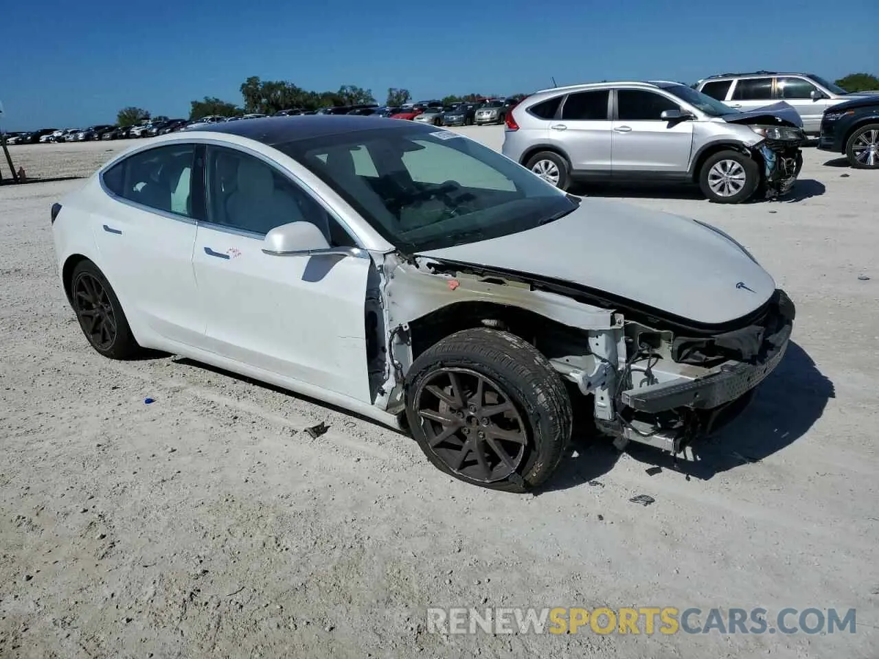 4 fotografías del automóvil dañado 5YJ3E1EB9LF607020 TESLA MODEL 3 2020