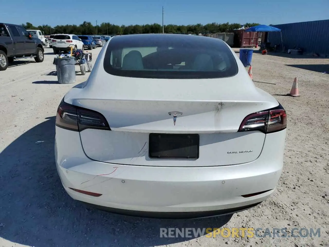 6 fotografías del automóvil dañado 5YJ3E1EB9LF607020 TESLA MODEL 3 2020