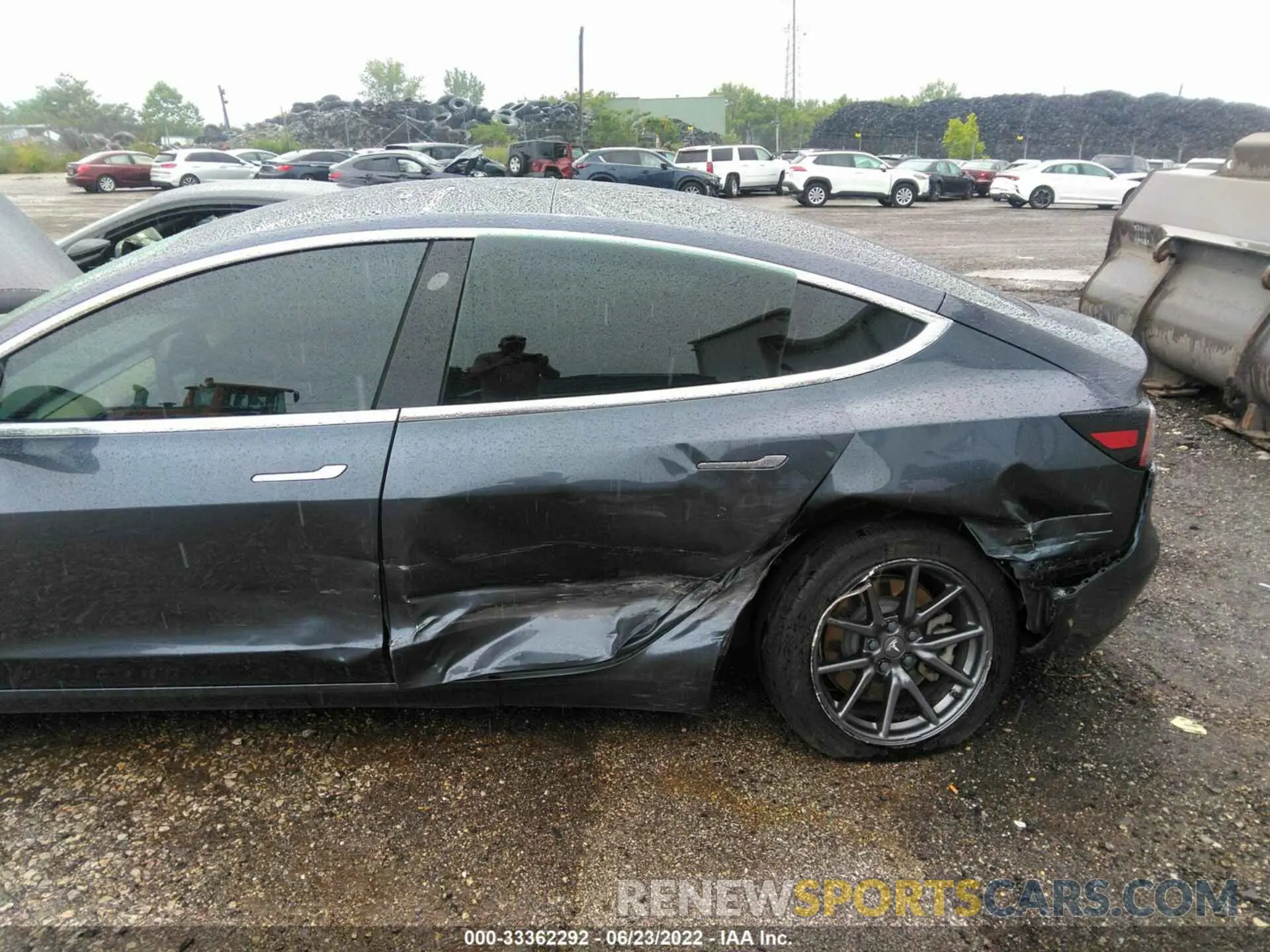 6 fotografías del automóvil dañado 5YJ3E1EB9LF616722 TESLA MODEL 3 2020