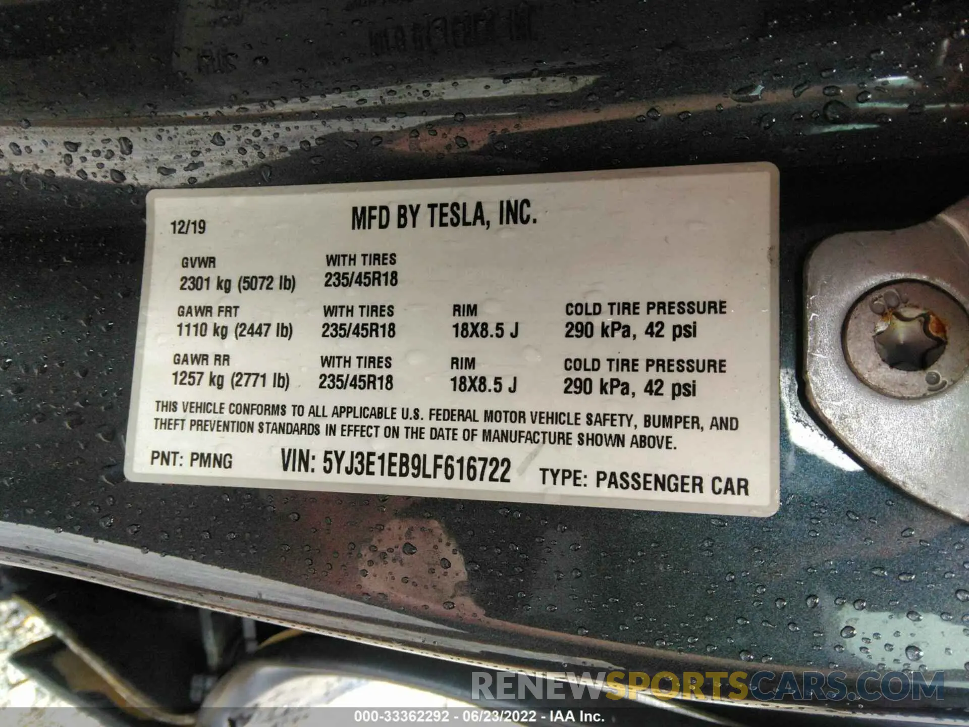 9 fotografías del automóvil dañado 5YJ3E1EB9LF616722 TESLA MODEL 3 2020