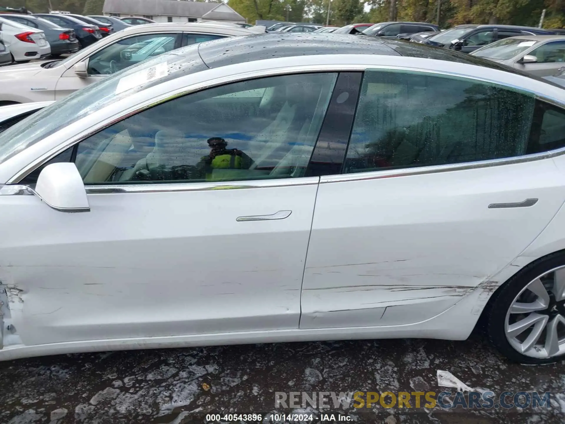 15 fotografías del automóvil dañado 5YJ3E1EB9LF621015 TESLA MODEL 3 2020