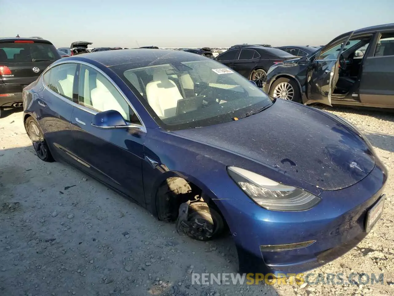 4 fotografías del automóvil dañado 5YJ3E1EB9LF621998 TESLA MODEL 3 2020