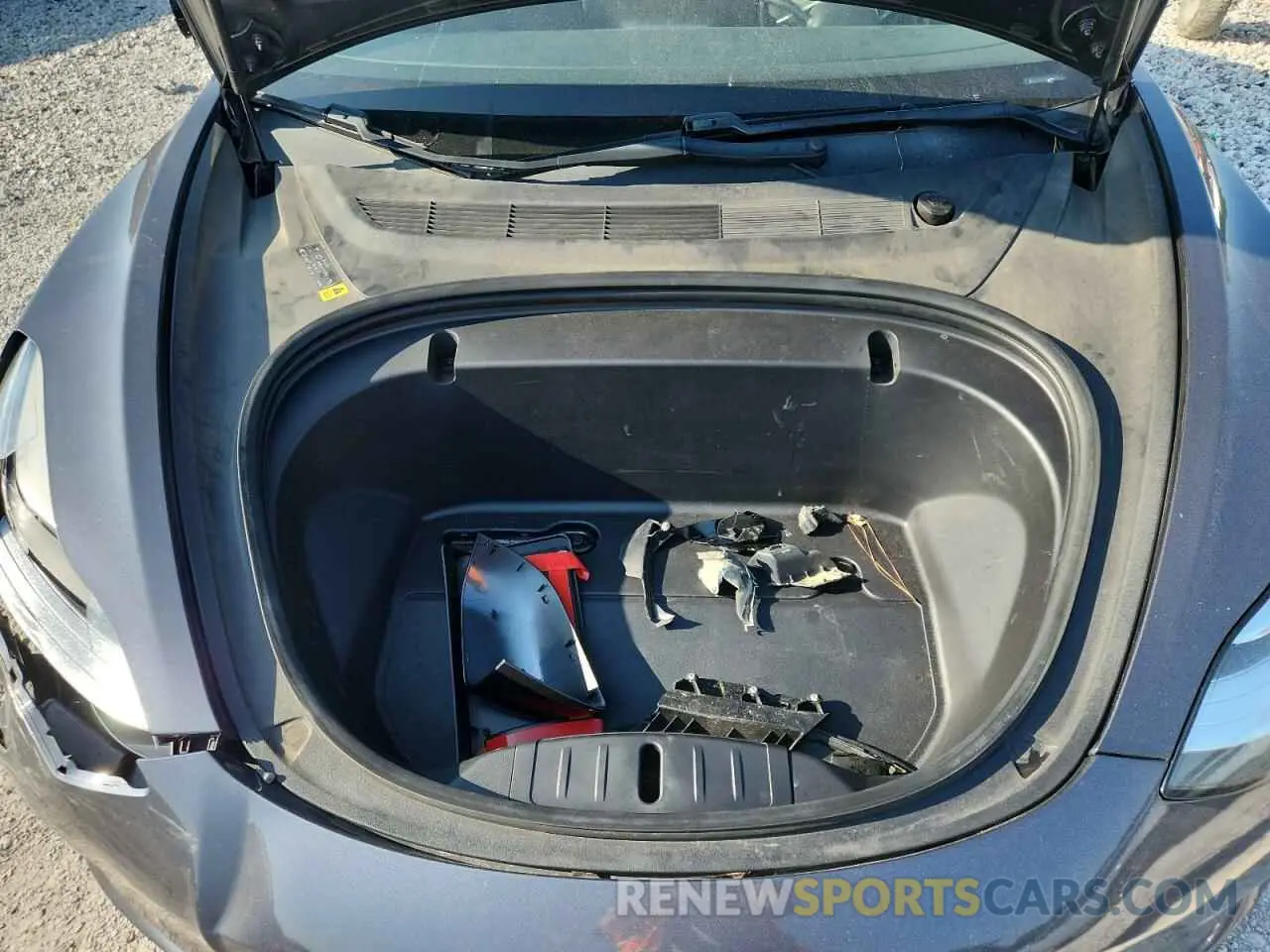 11 fotografías del automóvil dañado 5YJ3E1EB9LF635402 TESLA MODEL 3 2020