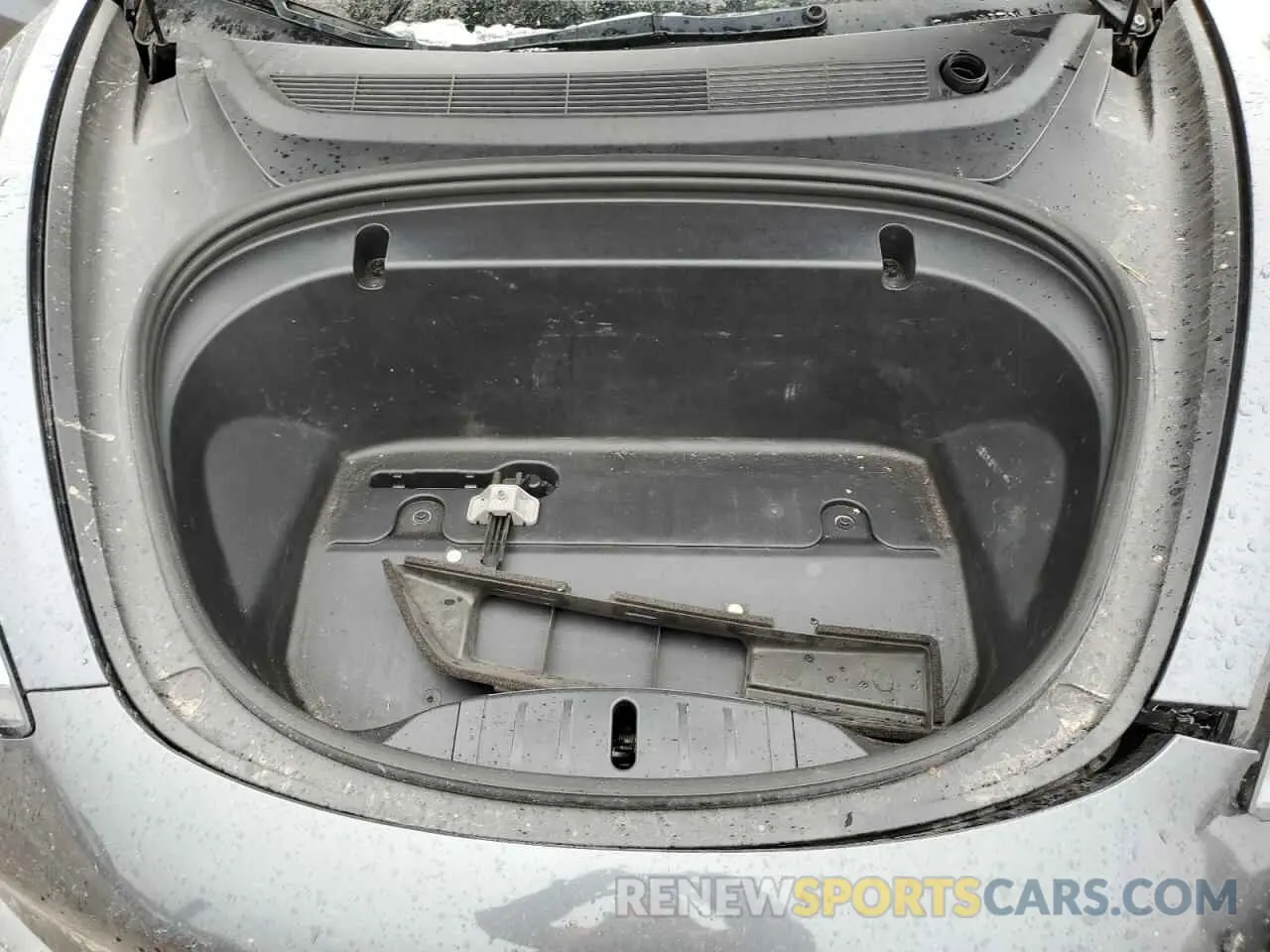 12 fotografías del automóvil dañado 5YJ3E1EB9LF663670 TESLA MODEL 3 2020
