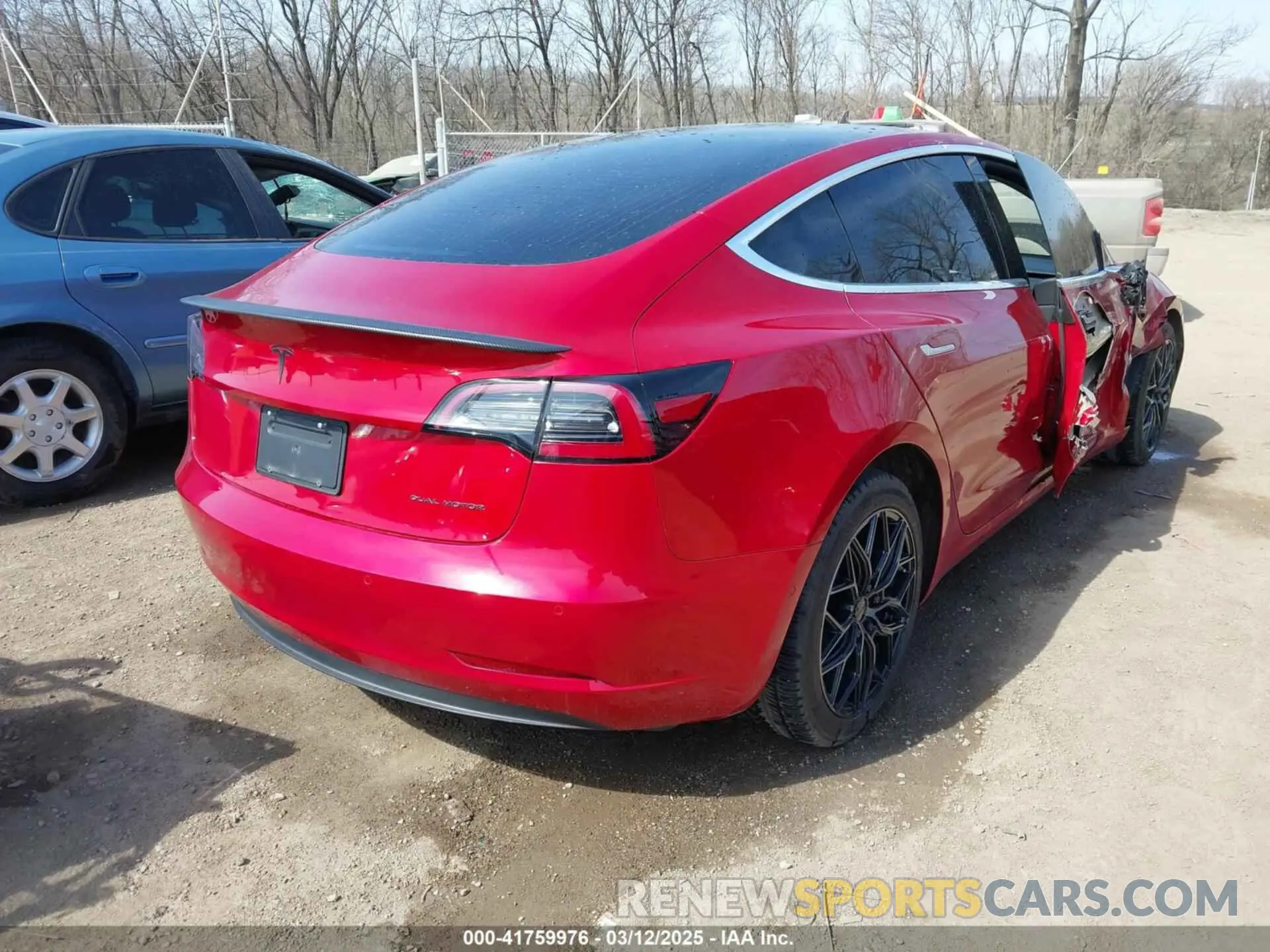 4 fotografías del automóvil dañado 5YJ3E1EB9LF666066 TESLA MODEL 3 2020