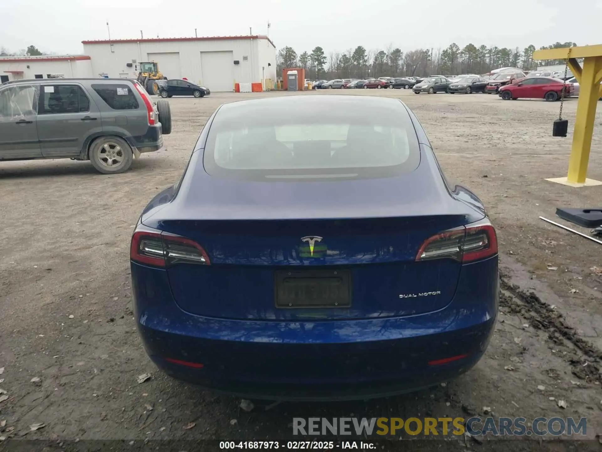 17 fotografías del automóvil dañado 5YJ3E1EB9LF667055 TESLA MODEL 3 2020
