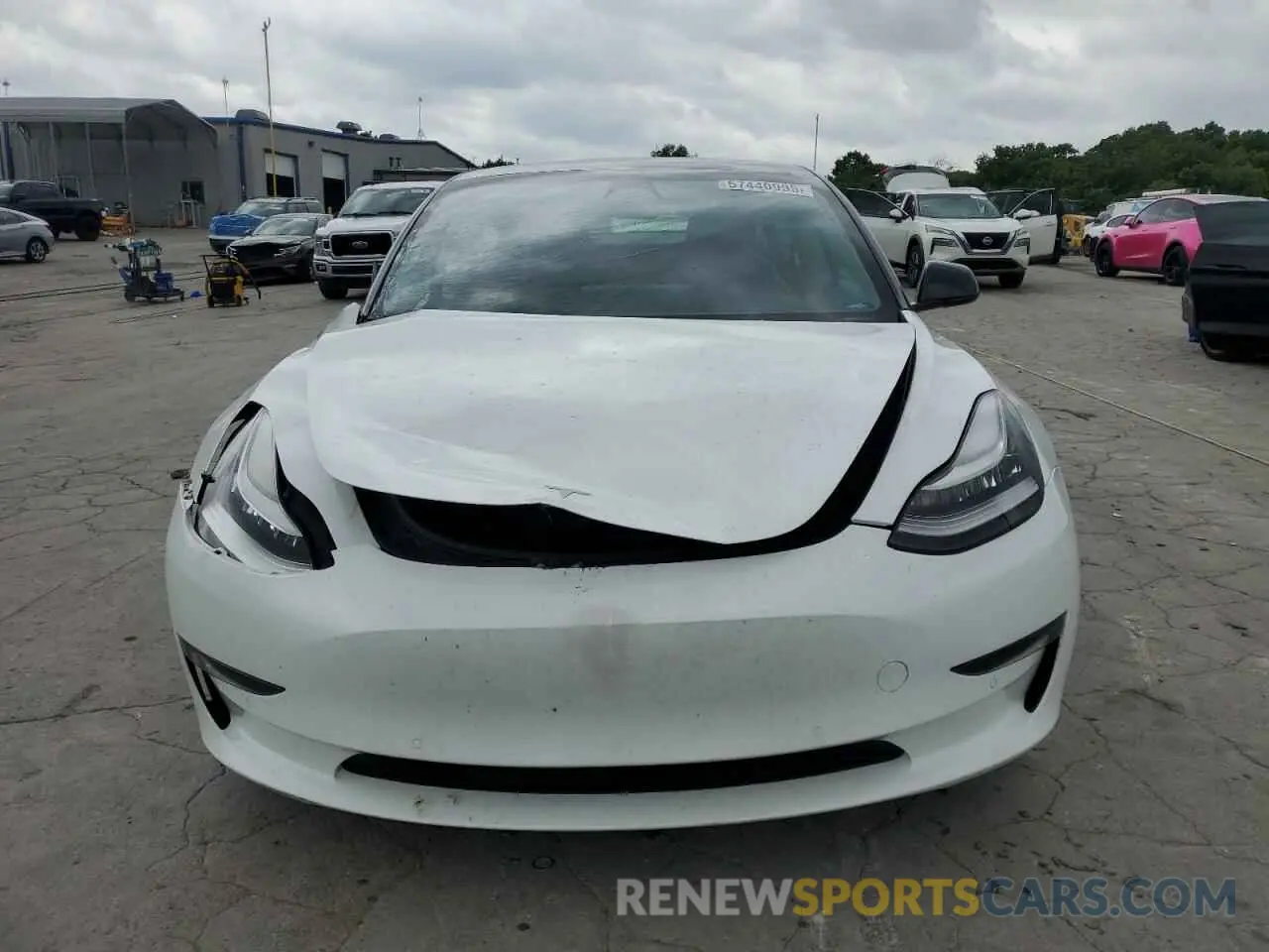 5 fotografías del automóvil dañado 5YJ3E1EB9LF667394 TESLA MODEL 3 2020