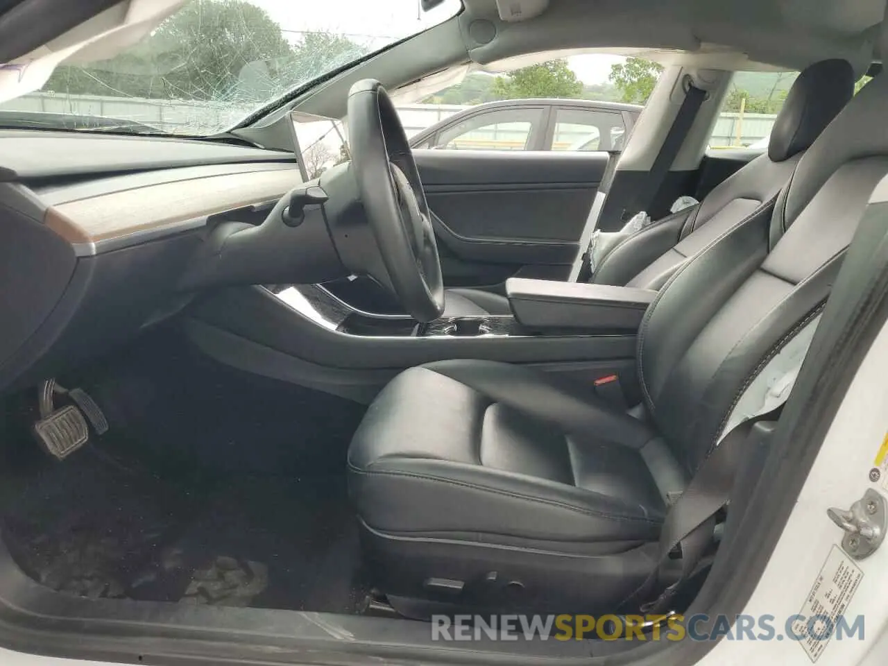 7 fotografías del automóvil dañado 5YJ3E1EB9LF667394 TESLA MODEL 3 2020