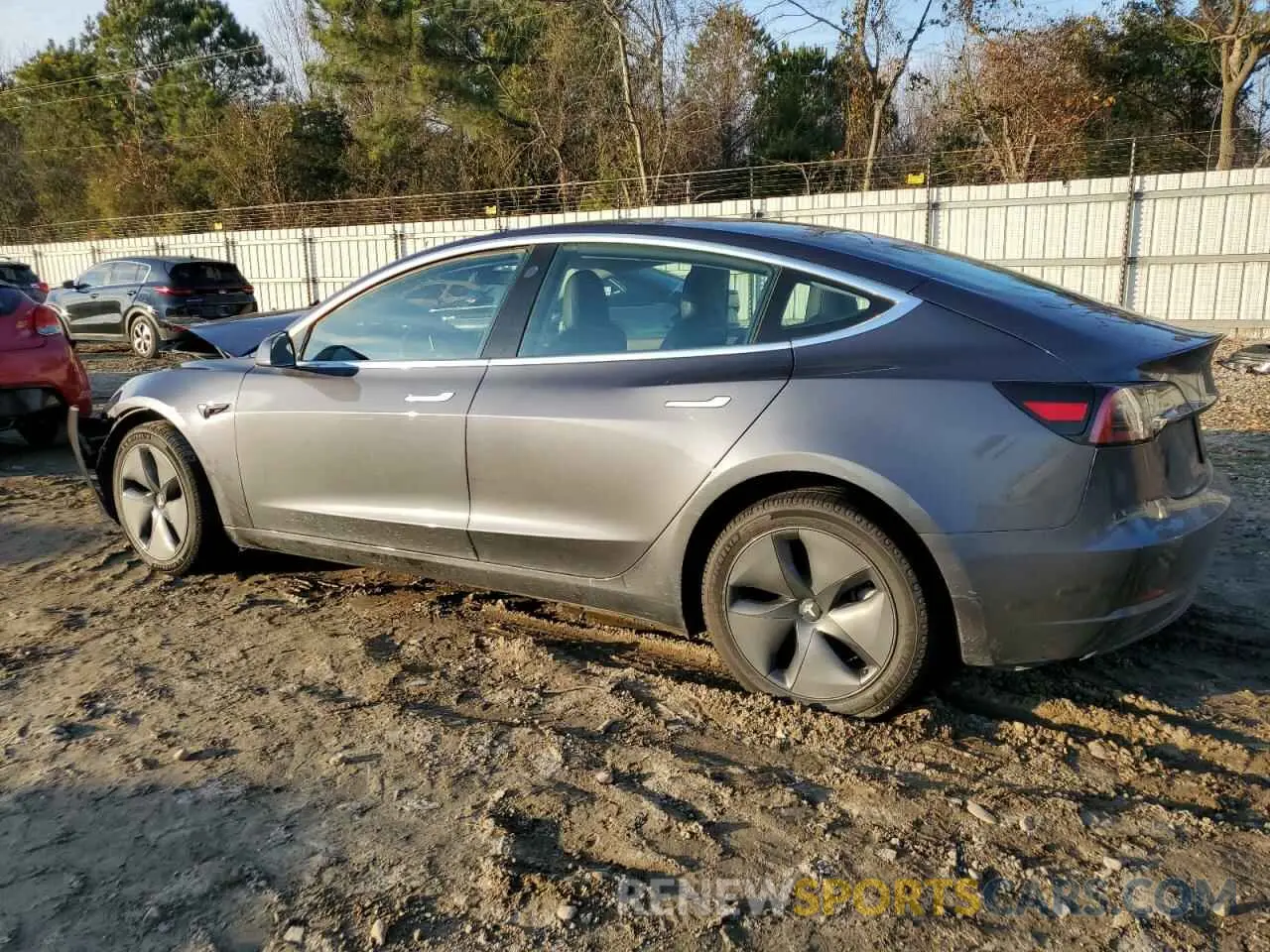 2 fotografías del automóvil dañado 5YJ3E1EB9LF710910 TESLA MODEL 3 2020