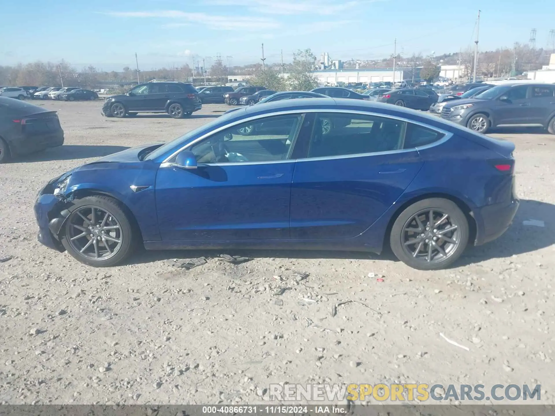 13 fotografías del automóvil dañado 5YJ3E1EB9LF711197 TESLA MODEL 3 2020
