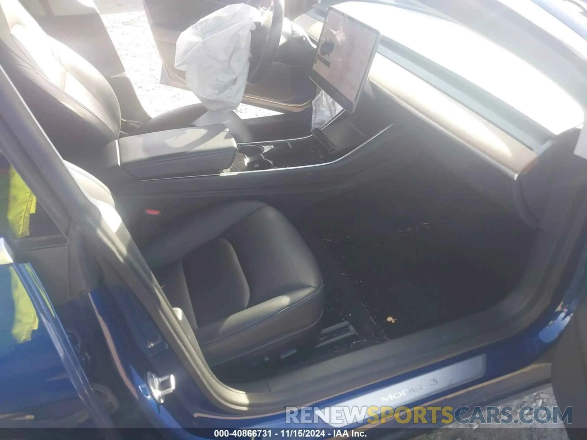 5 fotografías del automóvil dañado 5YJ3E1EB9LF711197 TESLA MODEL 3 2020