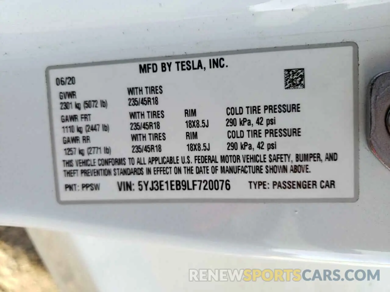 10 fotografías del automóvil dañado 5YJ3E1EB9LF720076 TESLA MODEL 3 2020