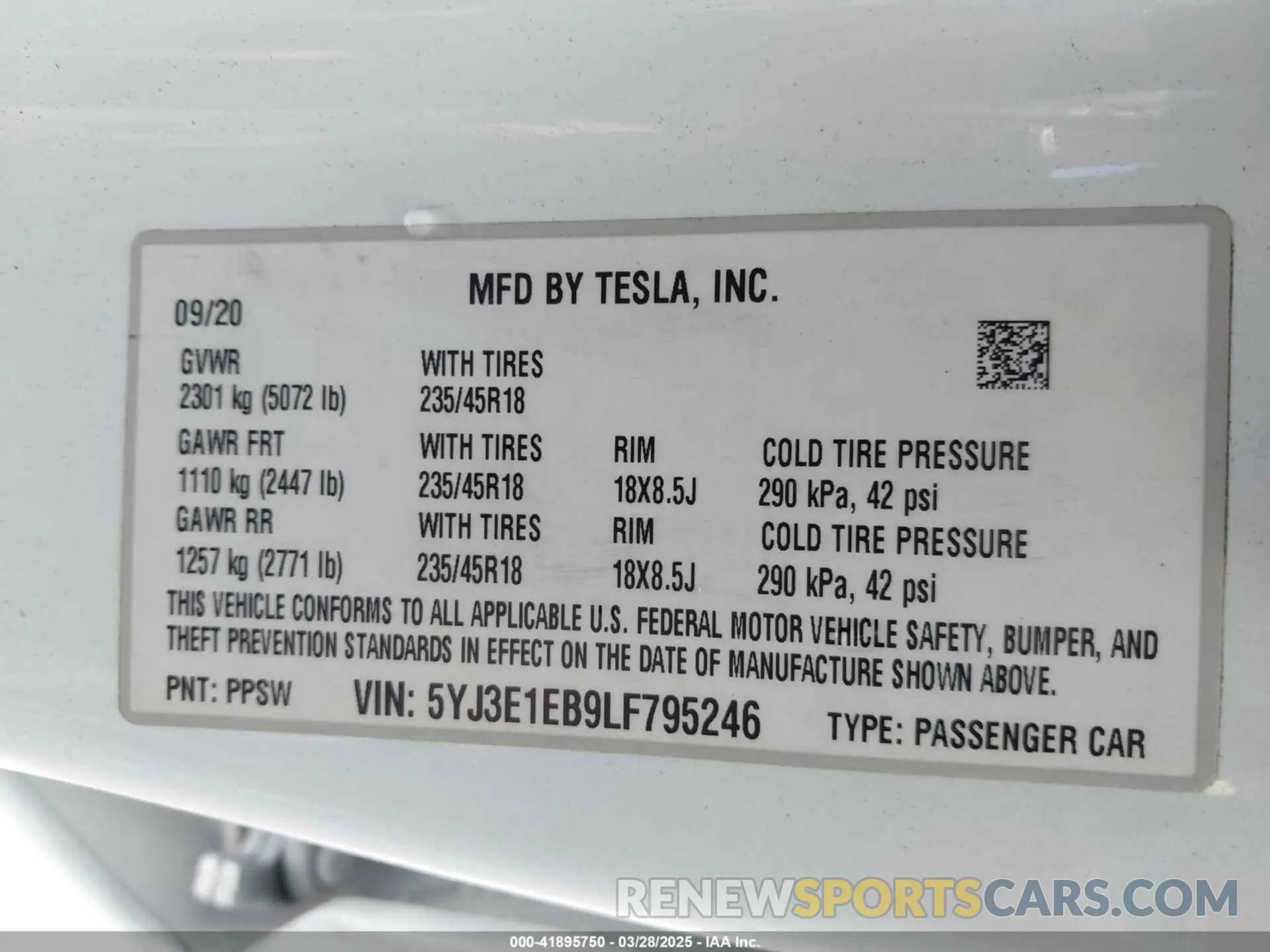 9 fotografías del automóvil dañado 5YJ3E1EB9LF795246 TESLA MODEL 3 2020