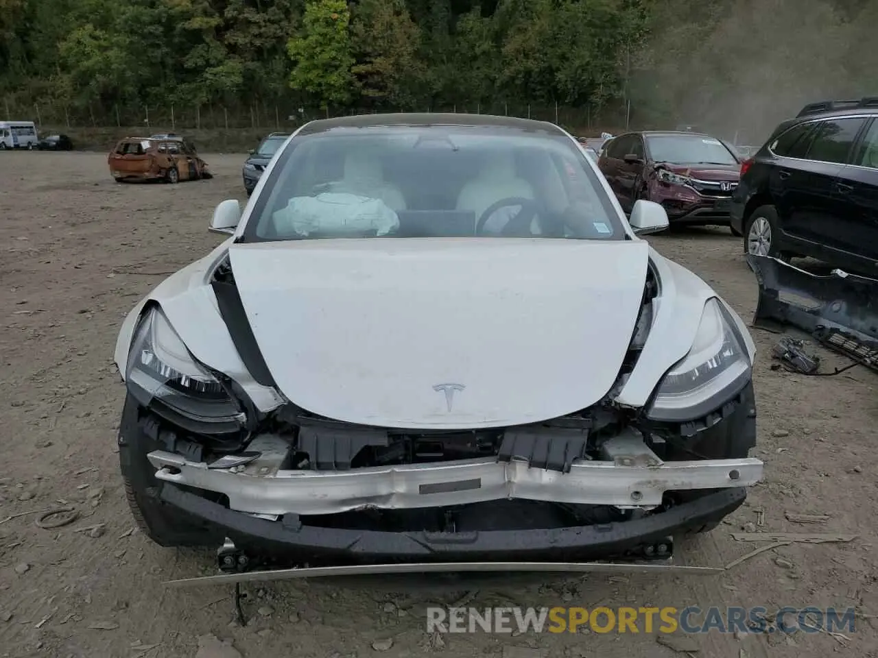 5 fotografías del automóvil dañado 5YJ3E1EB9LF796087 TESLA MODEL 3 2020