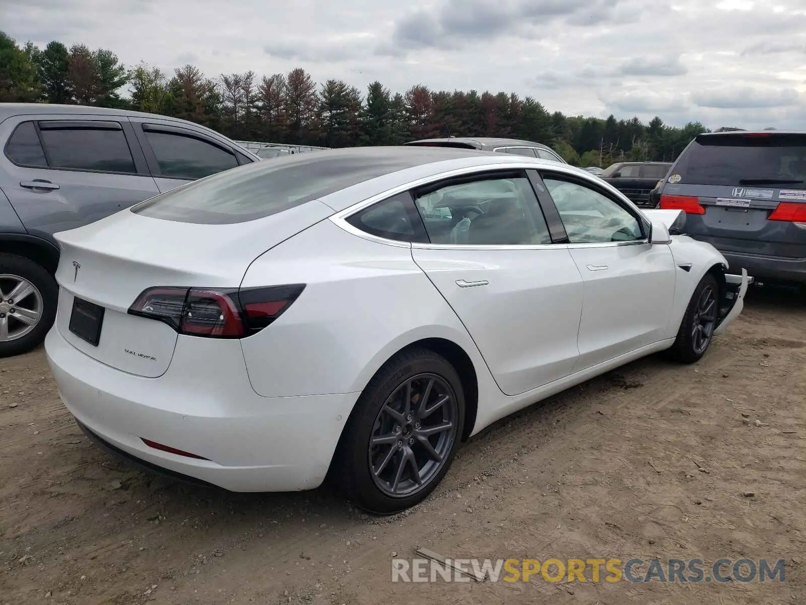 4 fotografías del automóvil dañado 5YJ3E1EBXLF637823 TESLA MODEL 3 2020