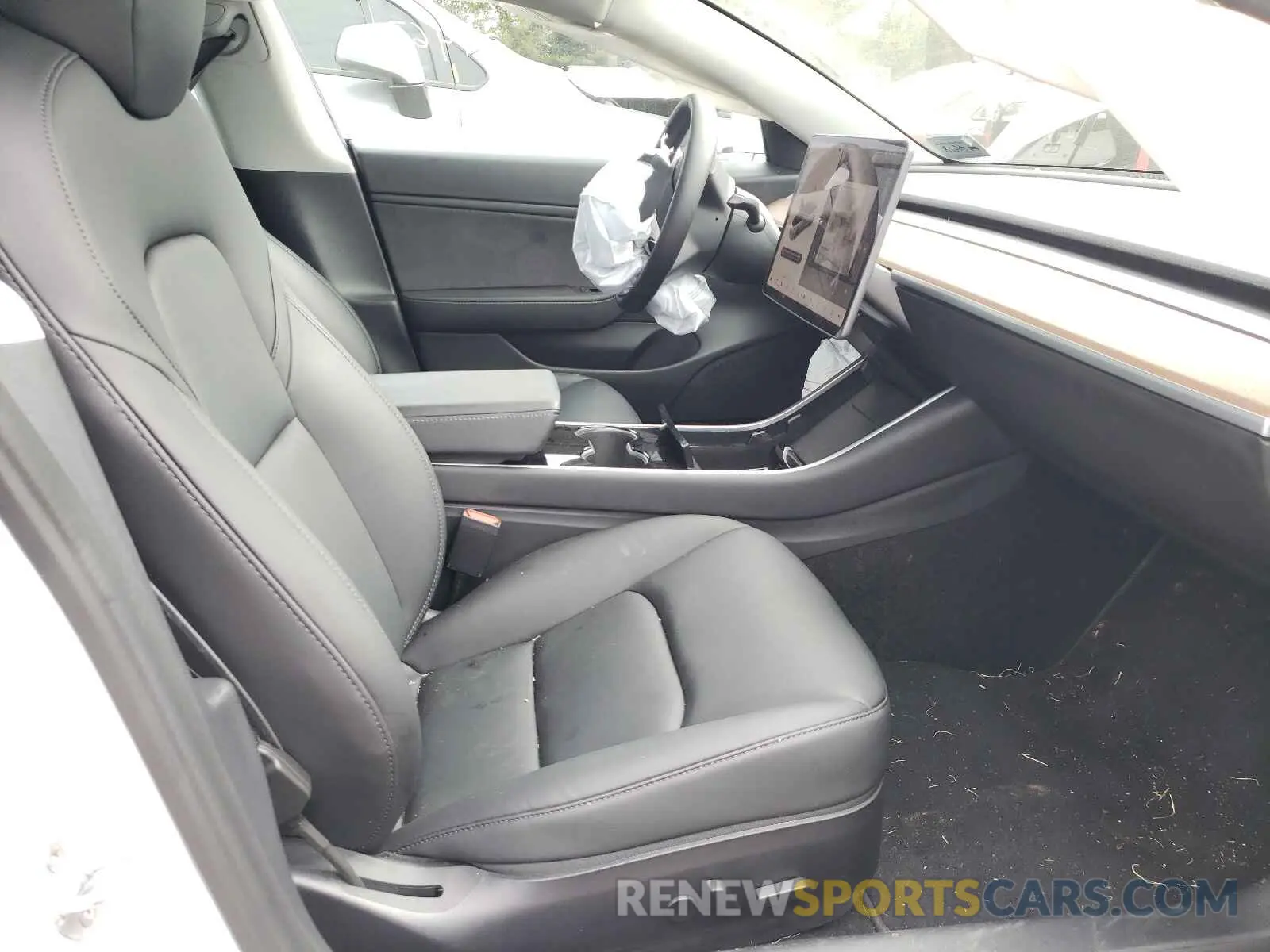 5 fotografías del automóvil dañado 5YJ3E1EBXLF637823 TESLA MODEL 3 2020