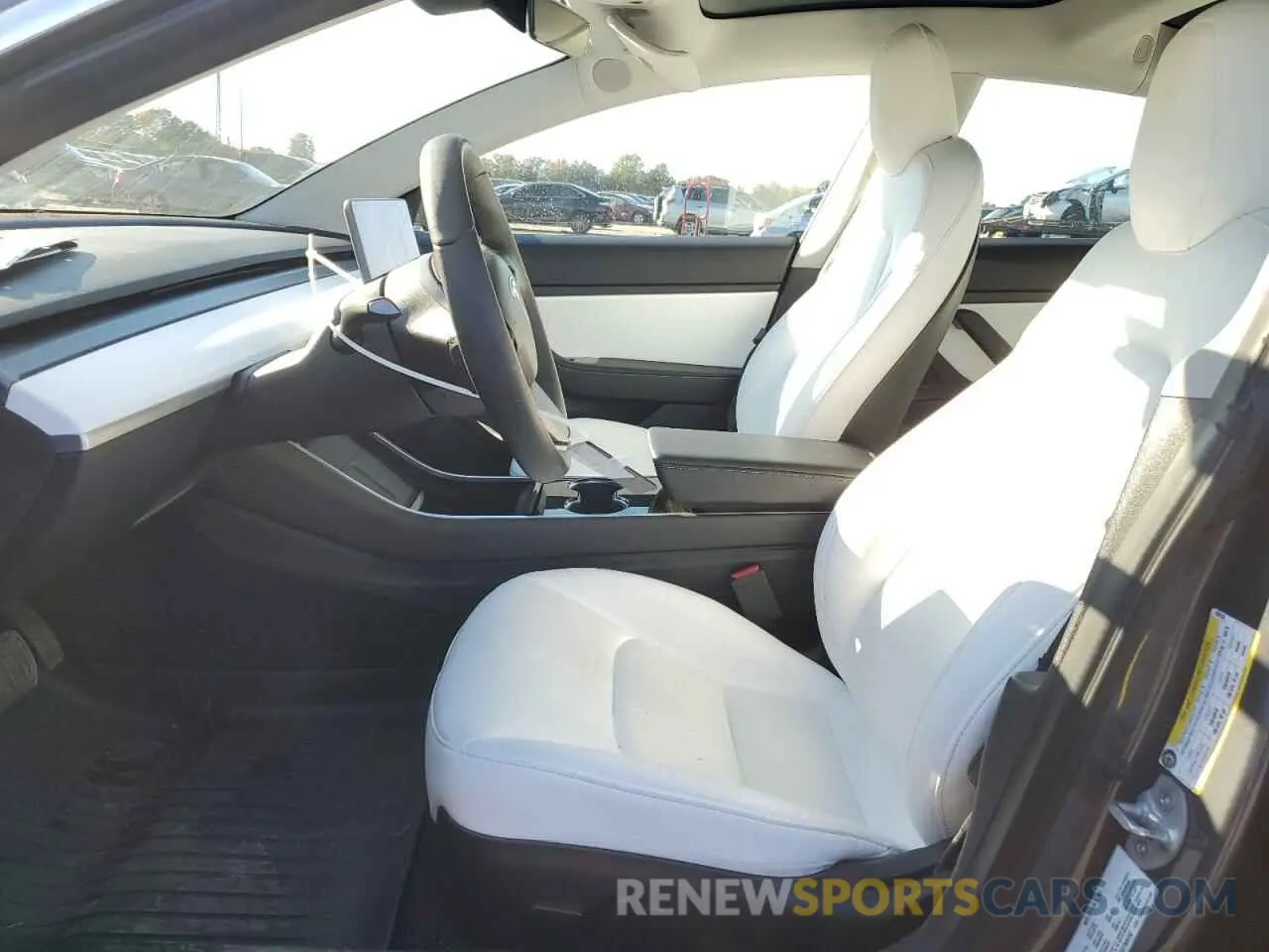 7 fotografías del automóvil dañado 5YJ3E1EBXLF639152 TESLA MODEL 3 2020