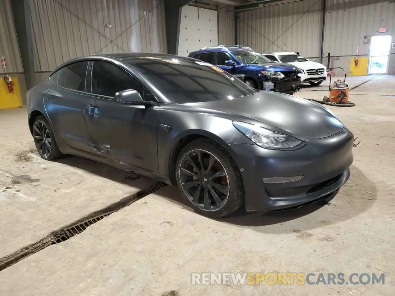 4 fotografías del automóvil dañado 5YJ3E1EBXLF650801 TESLA MODEL 3 2020