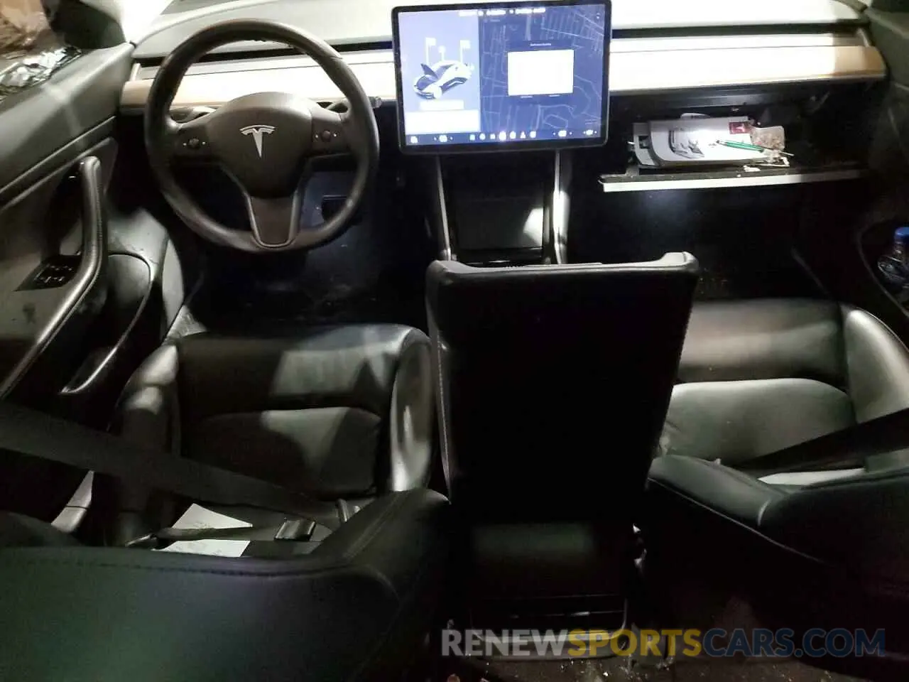 8 fotografías del automóvil dañado 5YJ3E1EBXLF650801 TESLA MODEL 3 2020