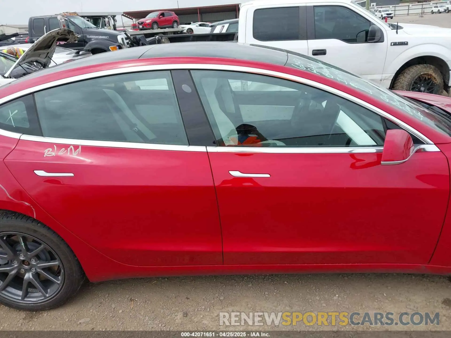 13 fotografías del automóvil dañado 5YJ3E1EBXLF651396 TESLA MODEL 3 2020